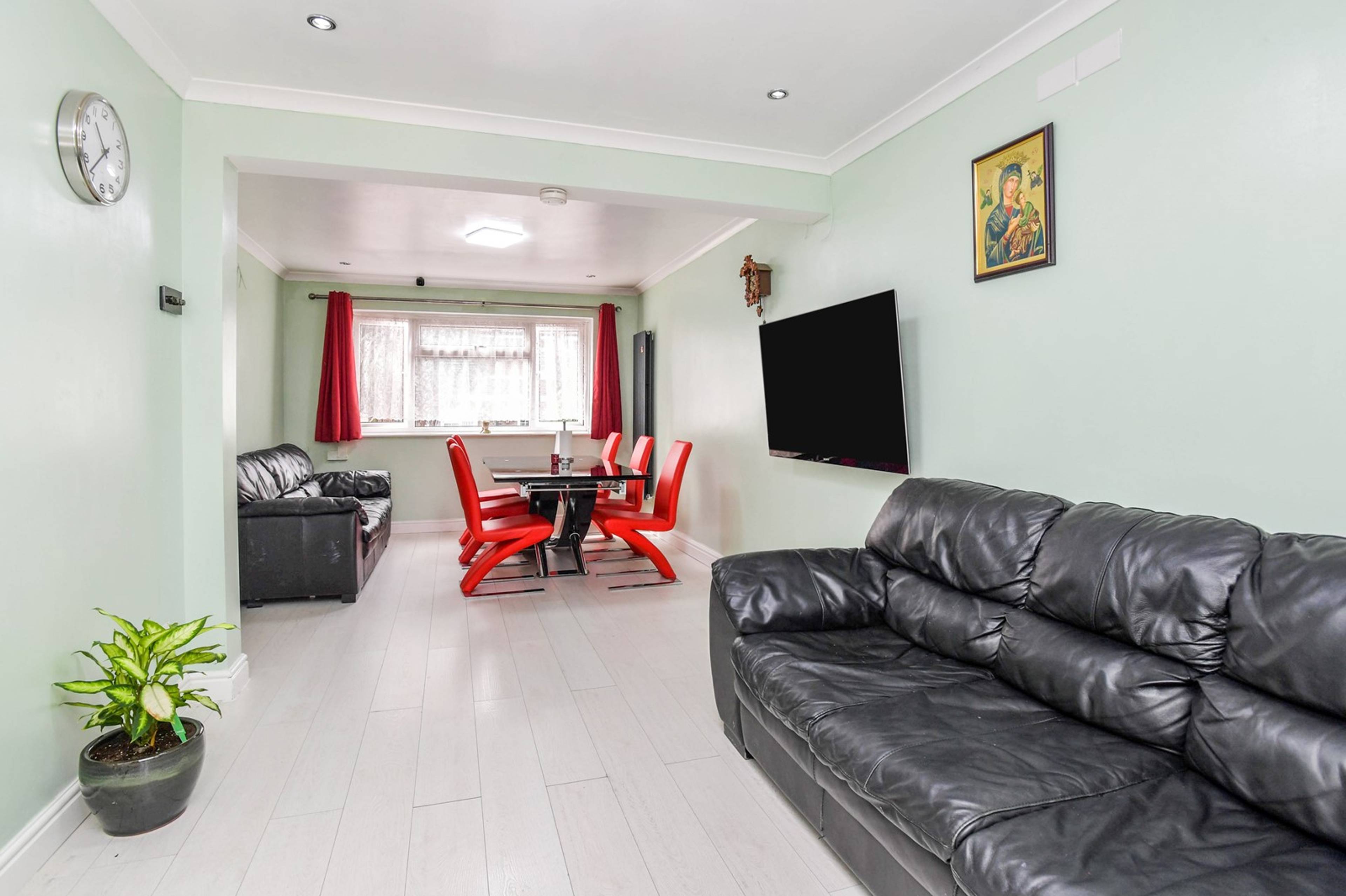 Reception Room