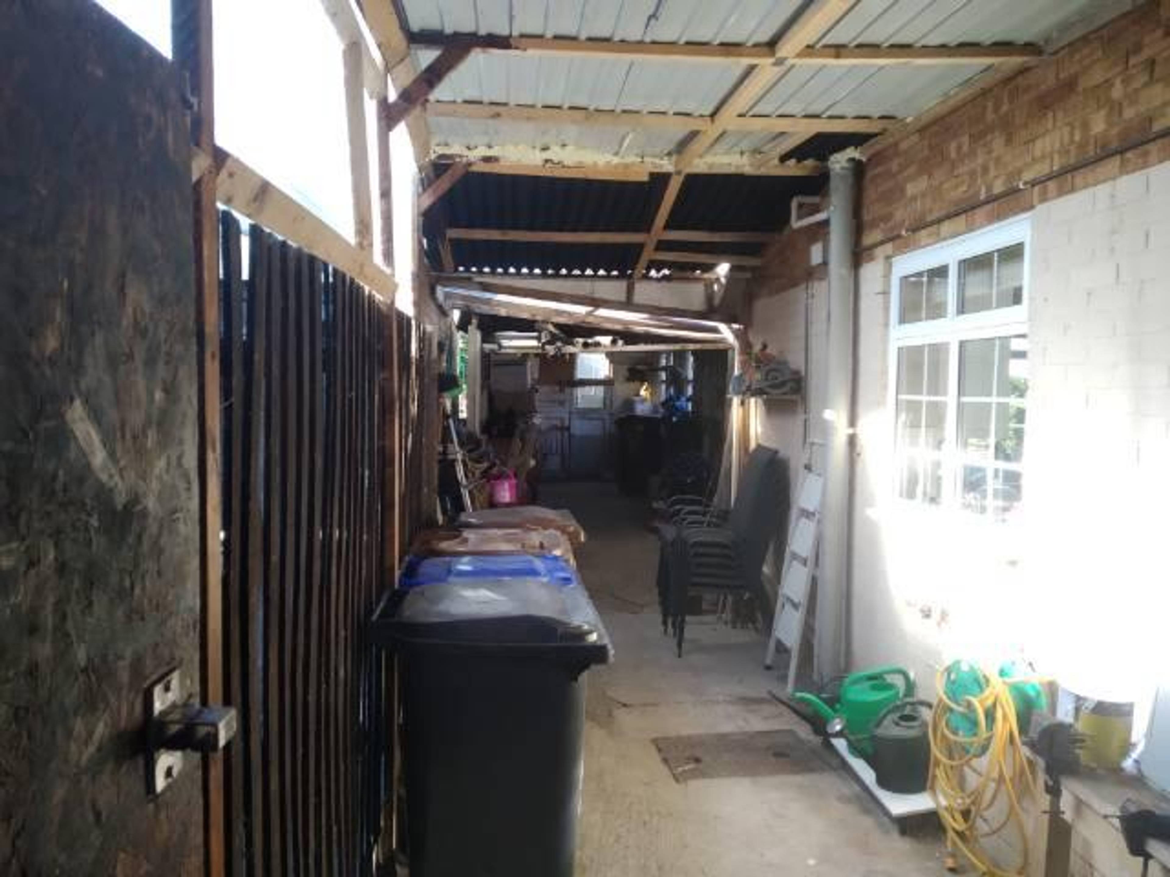 Car Port