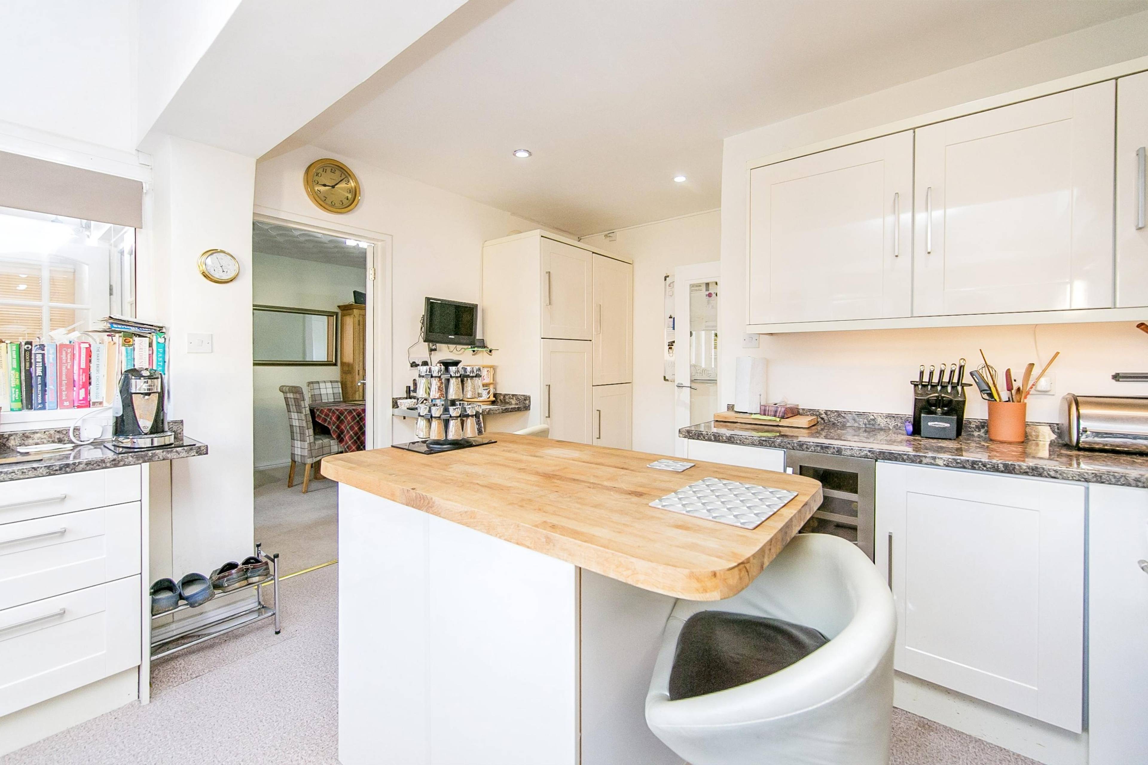Kitchen/Breakfast