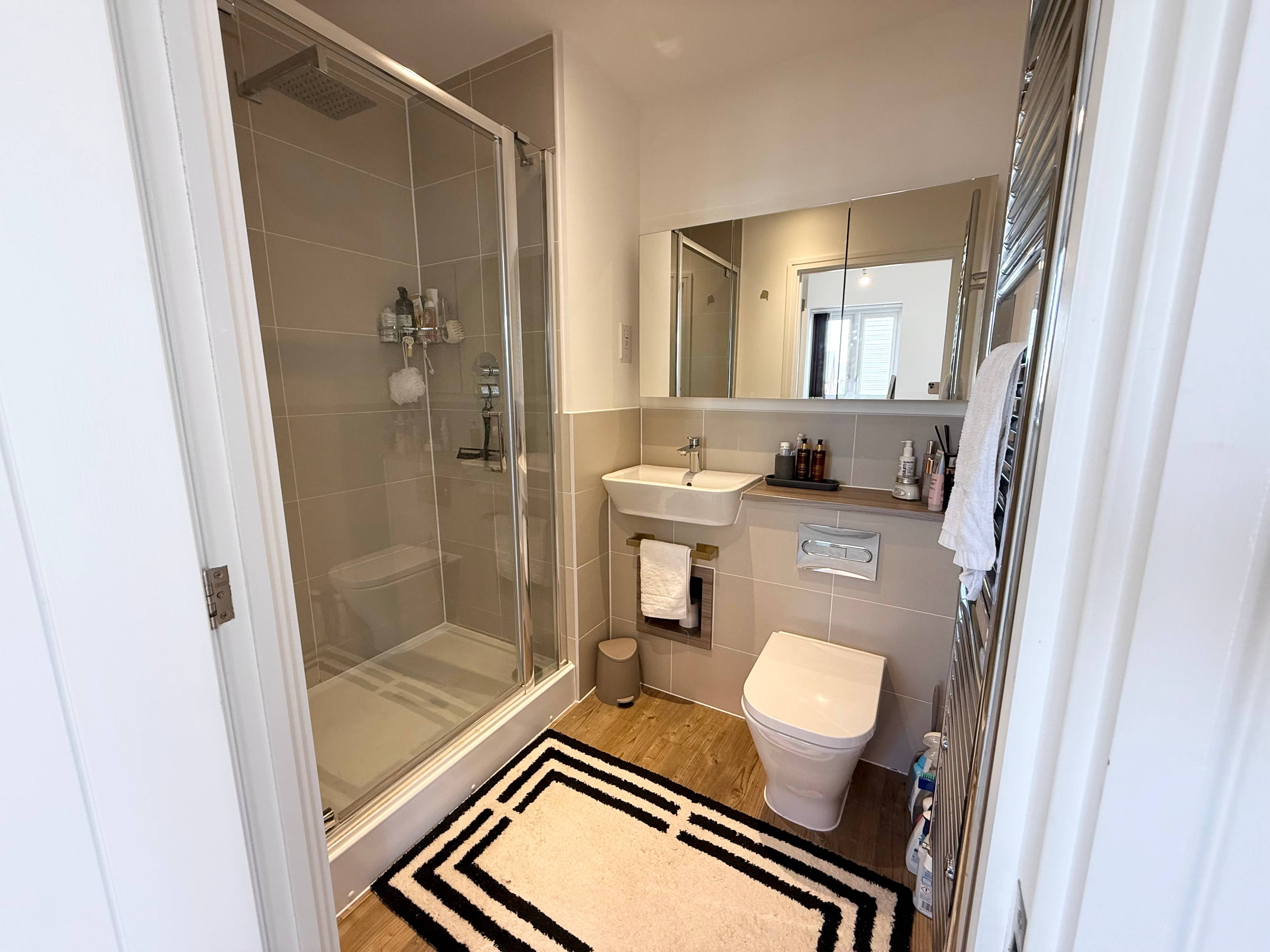 En-suite One