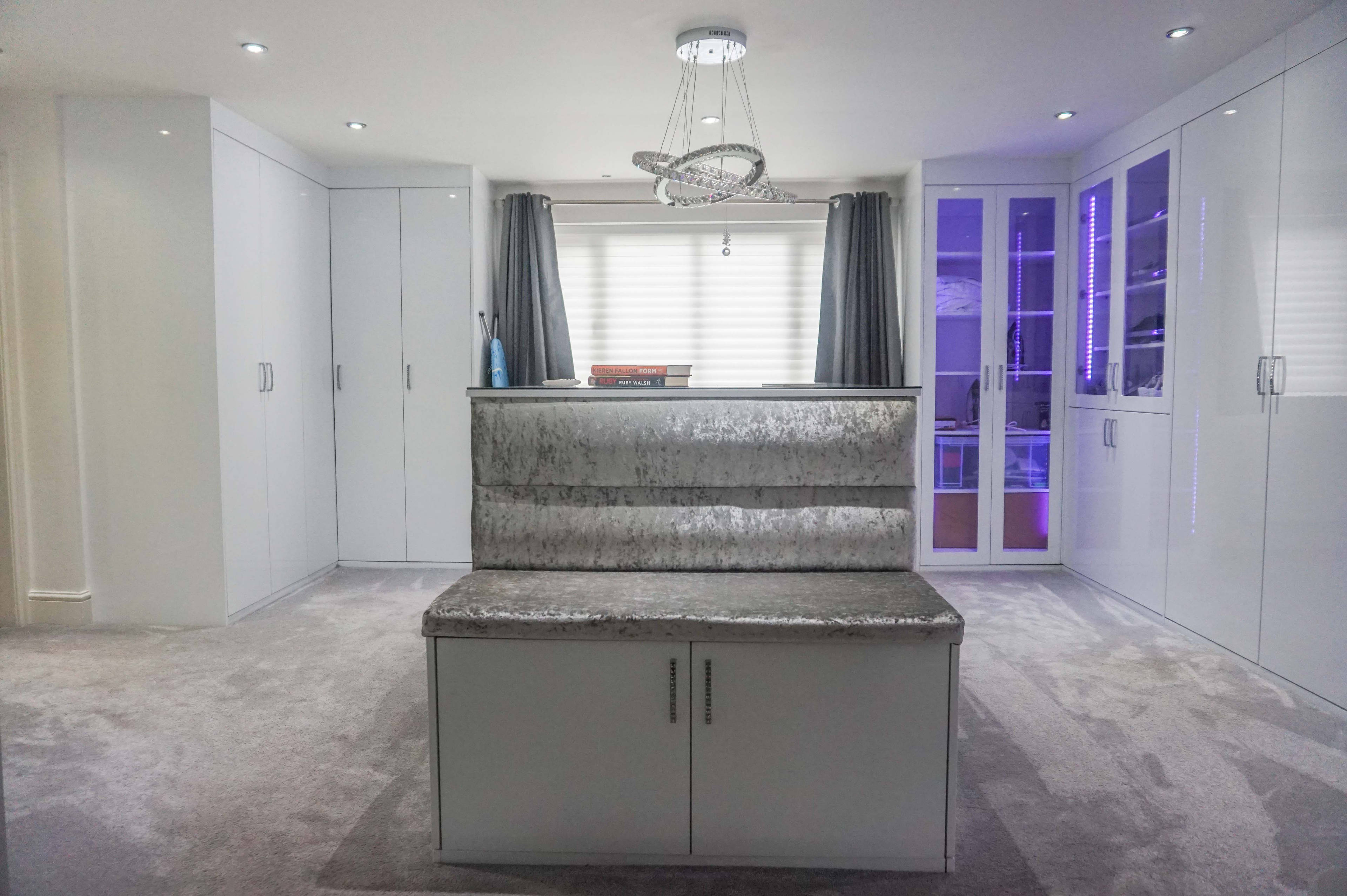 Walk-in Wardrobe
