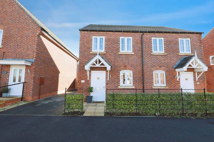 2 bedroom semi-detached house