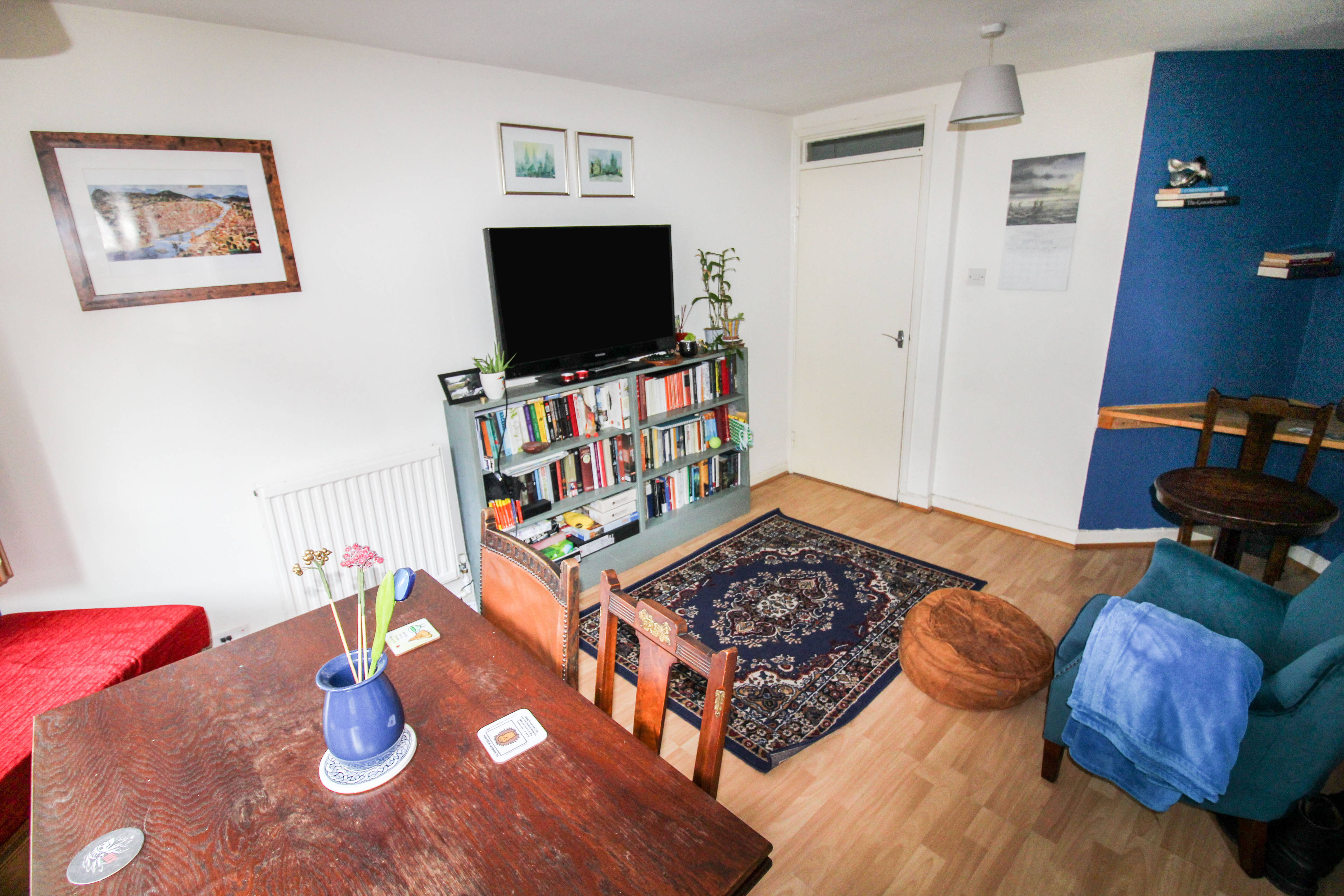 Lounge/Dining Room