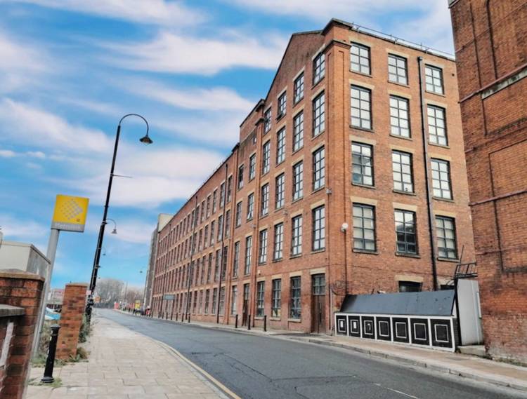 2 bedroom flat
