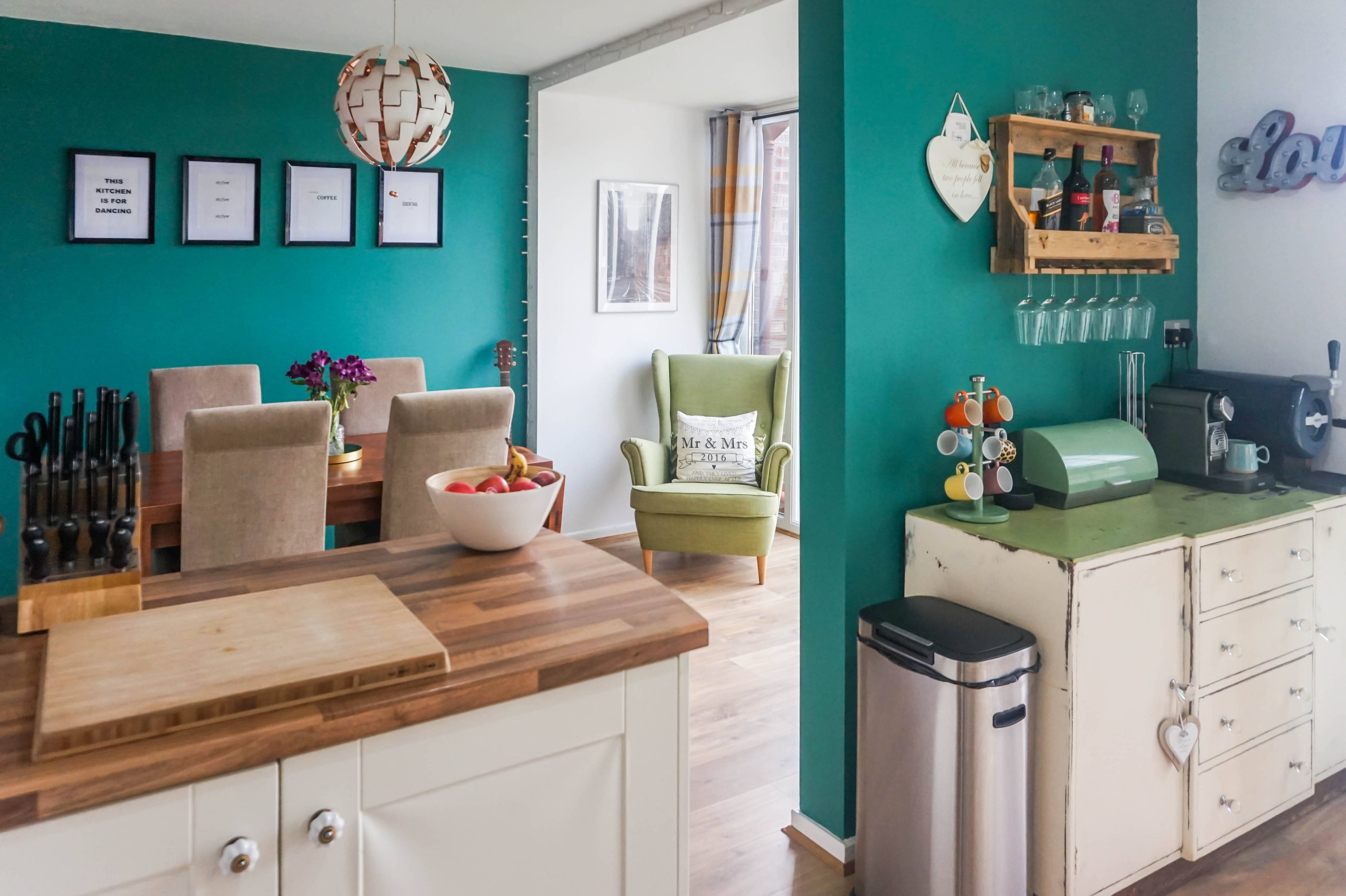 Kitchen/Dining Room