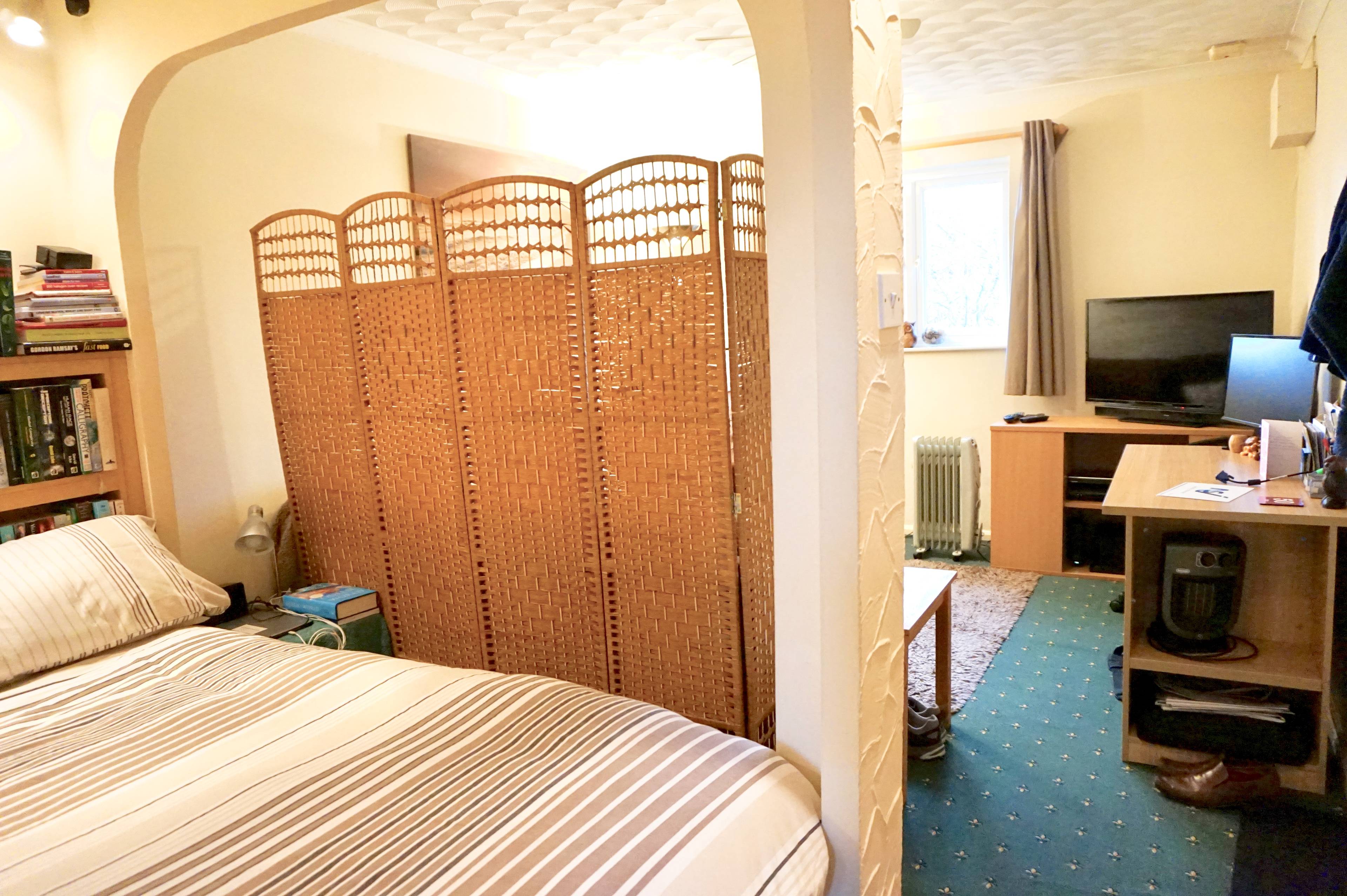 Bedroom/Lounge