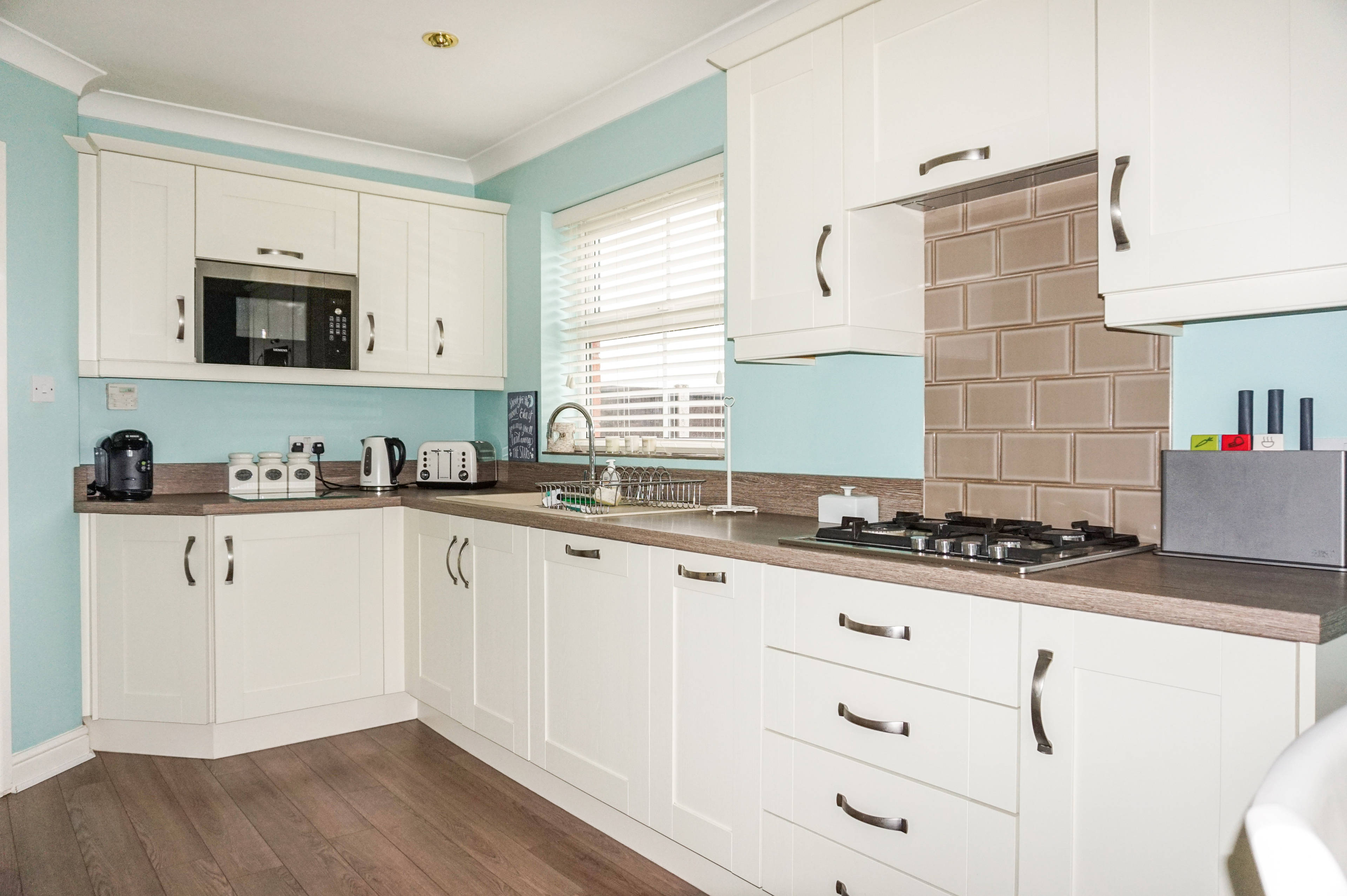 Kitchen/Breakfast