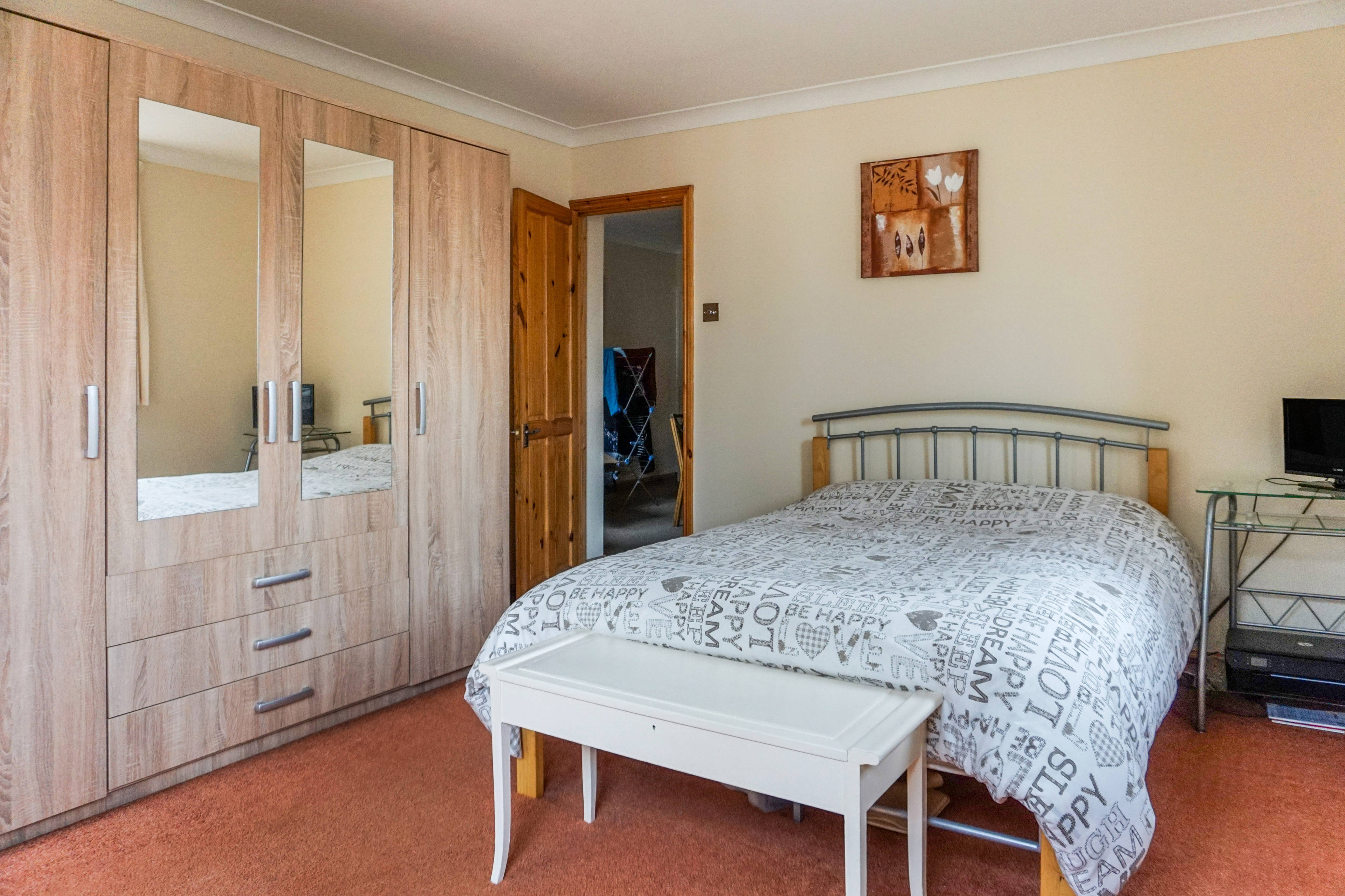 Bedroom/Lounge