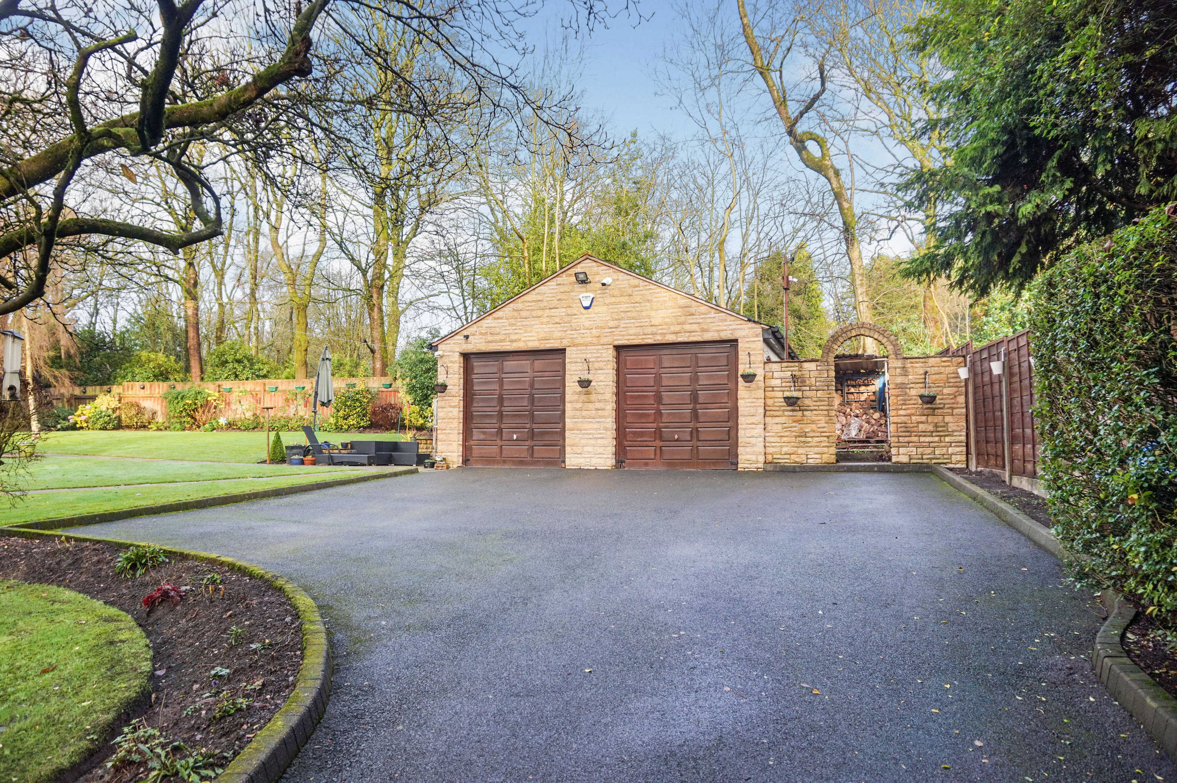 Double Garage