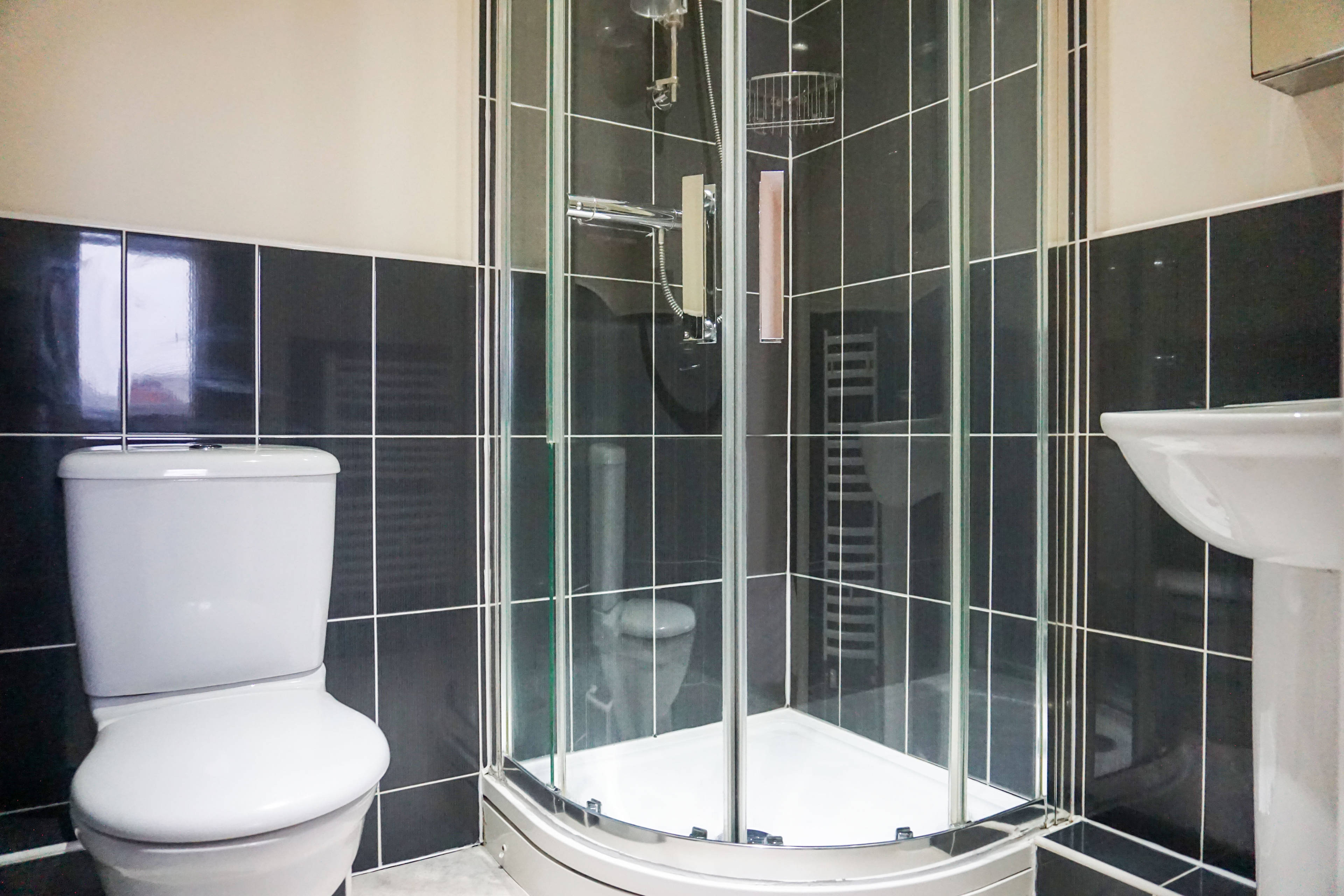 Master En-suite