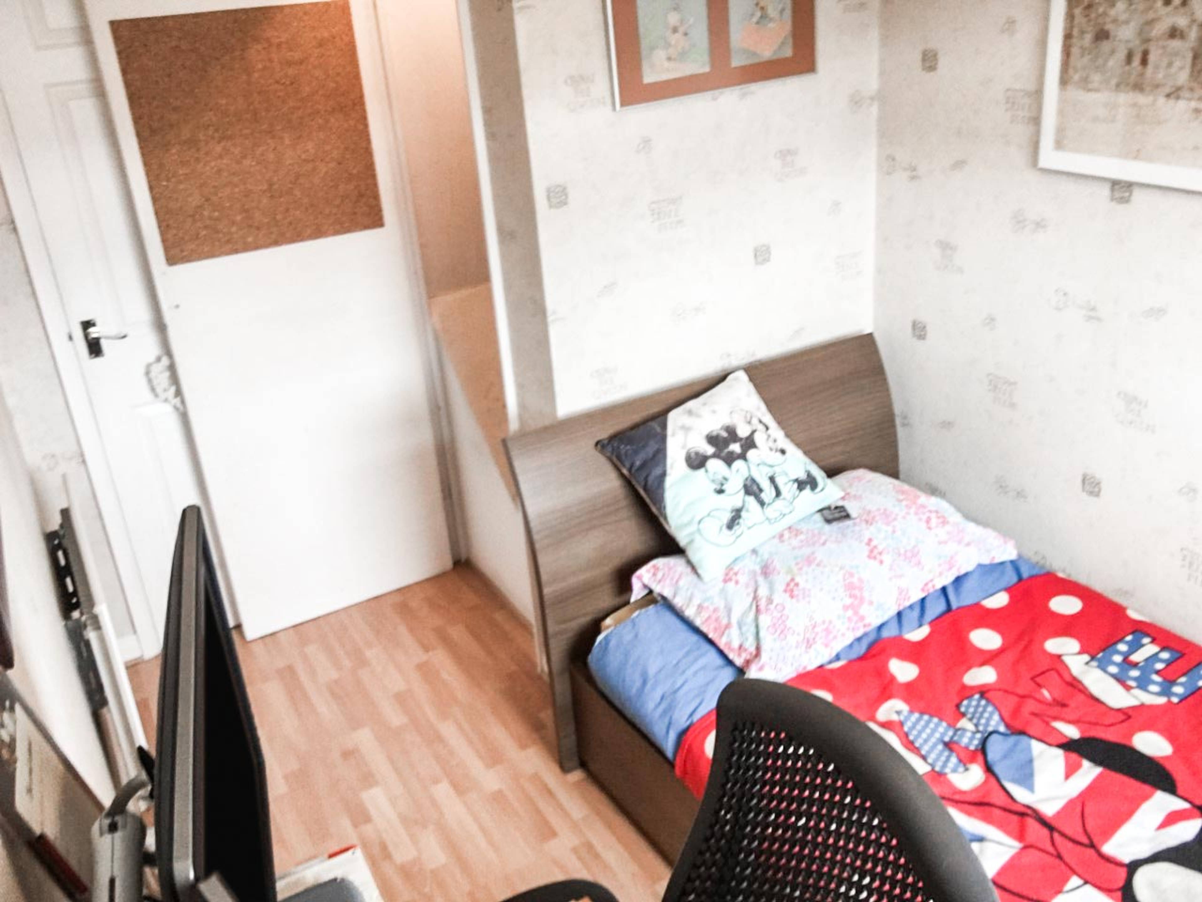 Bedroom Three/Study