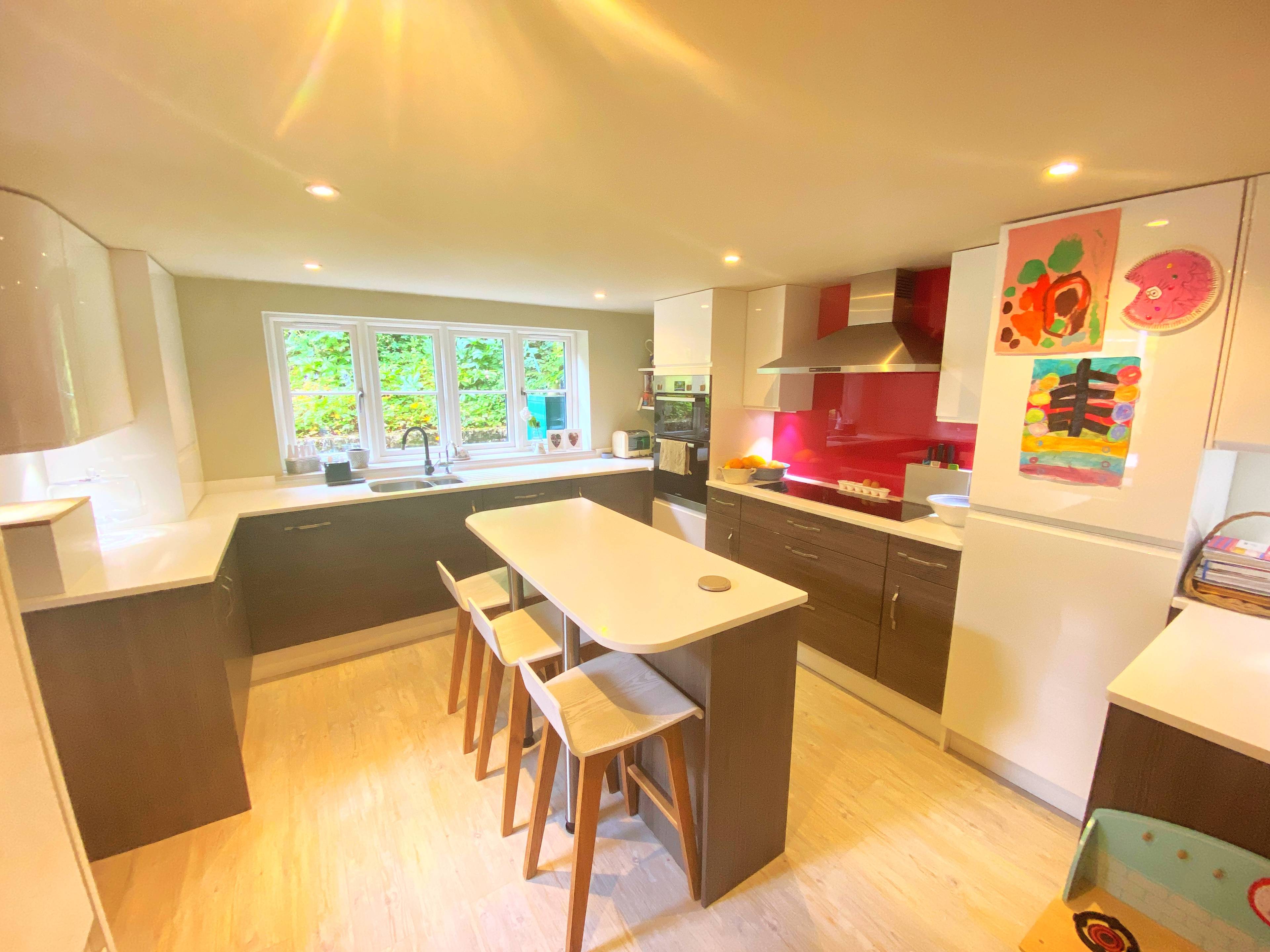 Kitchen/Breakfast