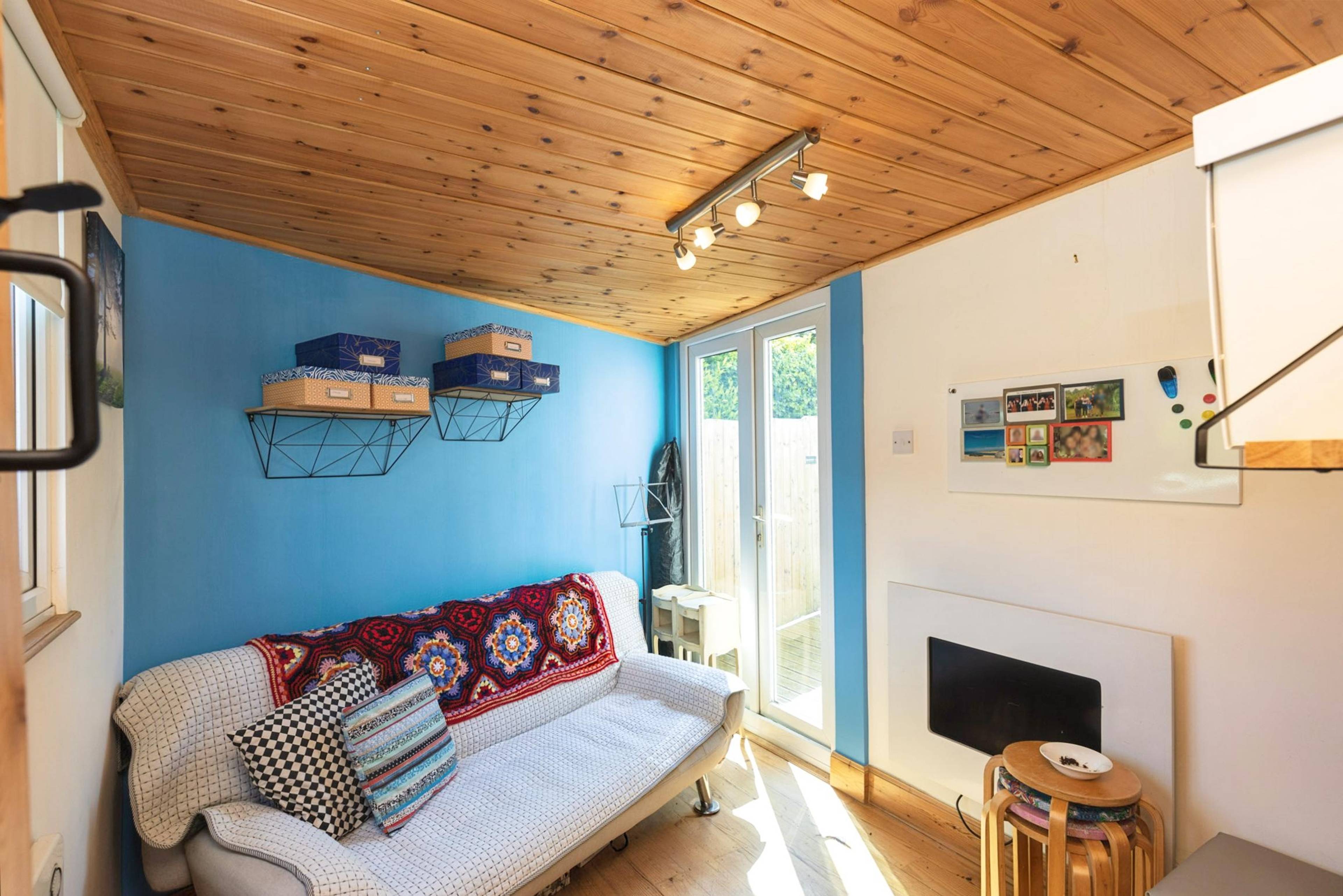 Snug / Office