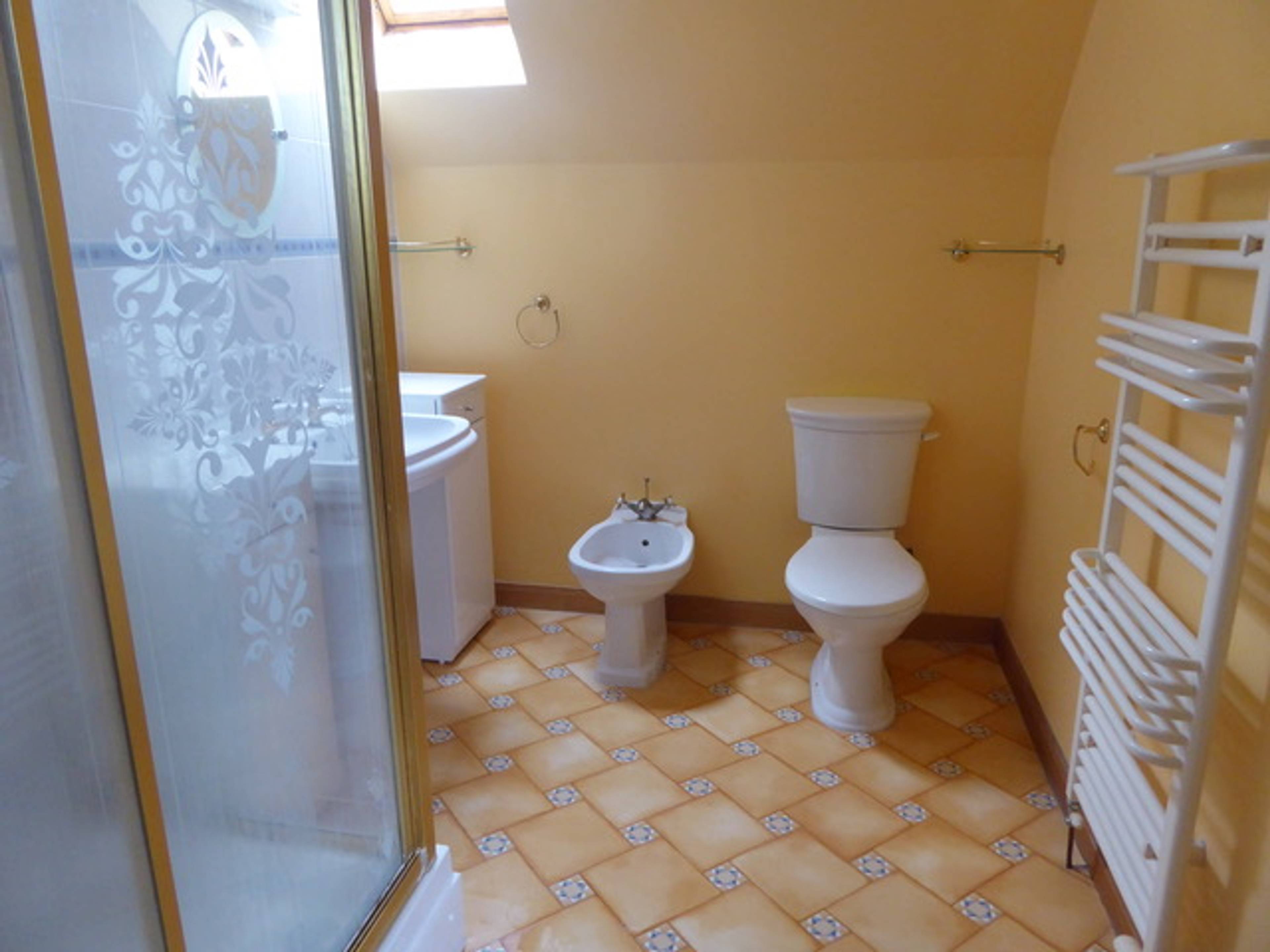 Shower room 