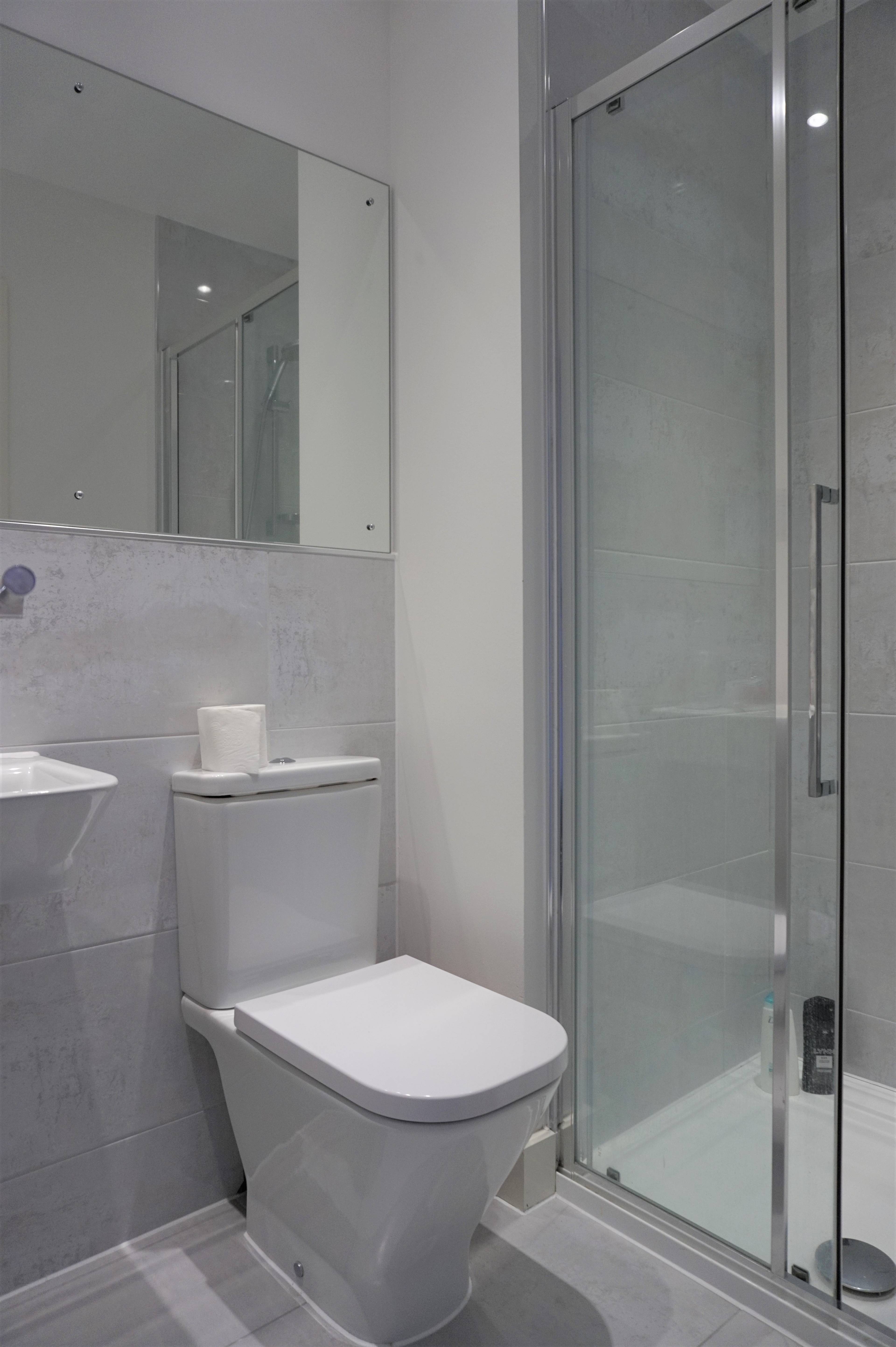 Master En-suite