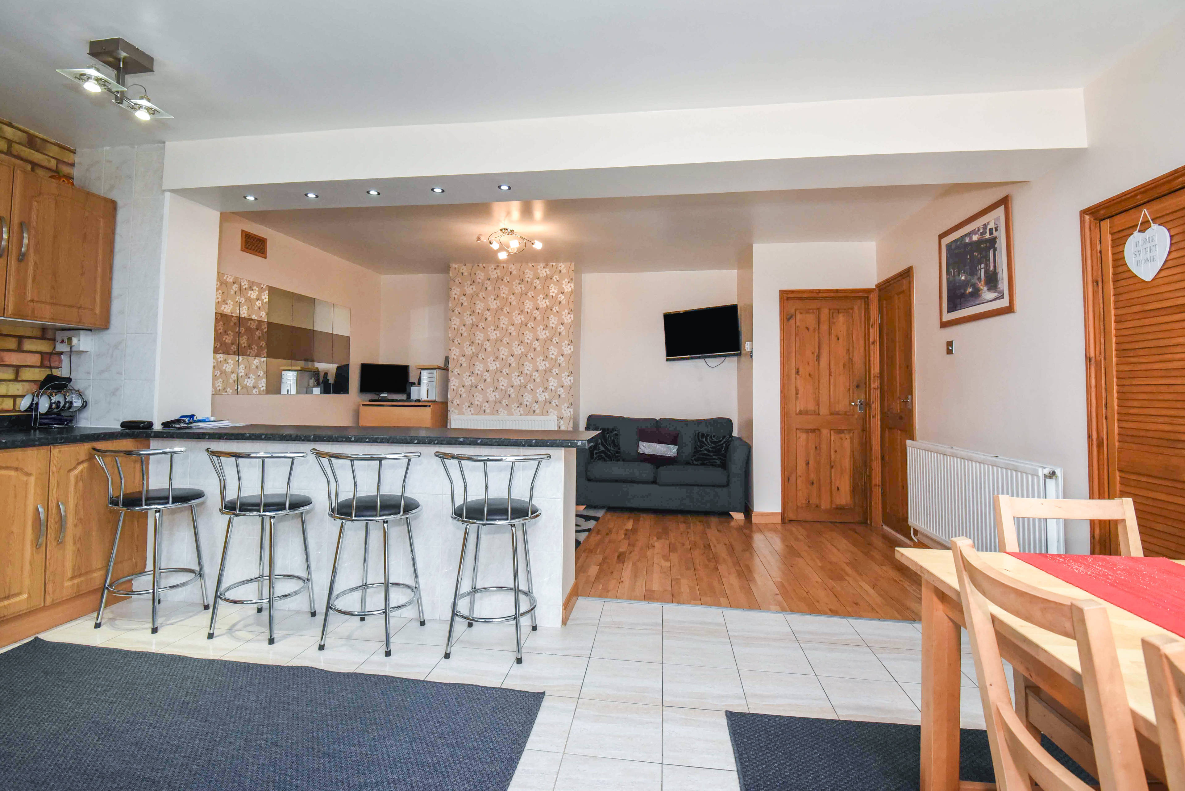 Kitchen/Family Room