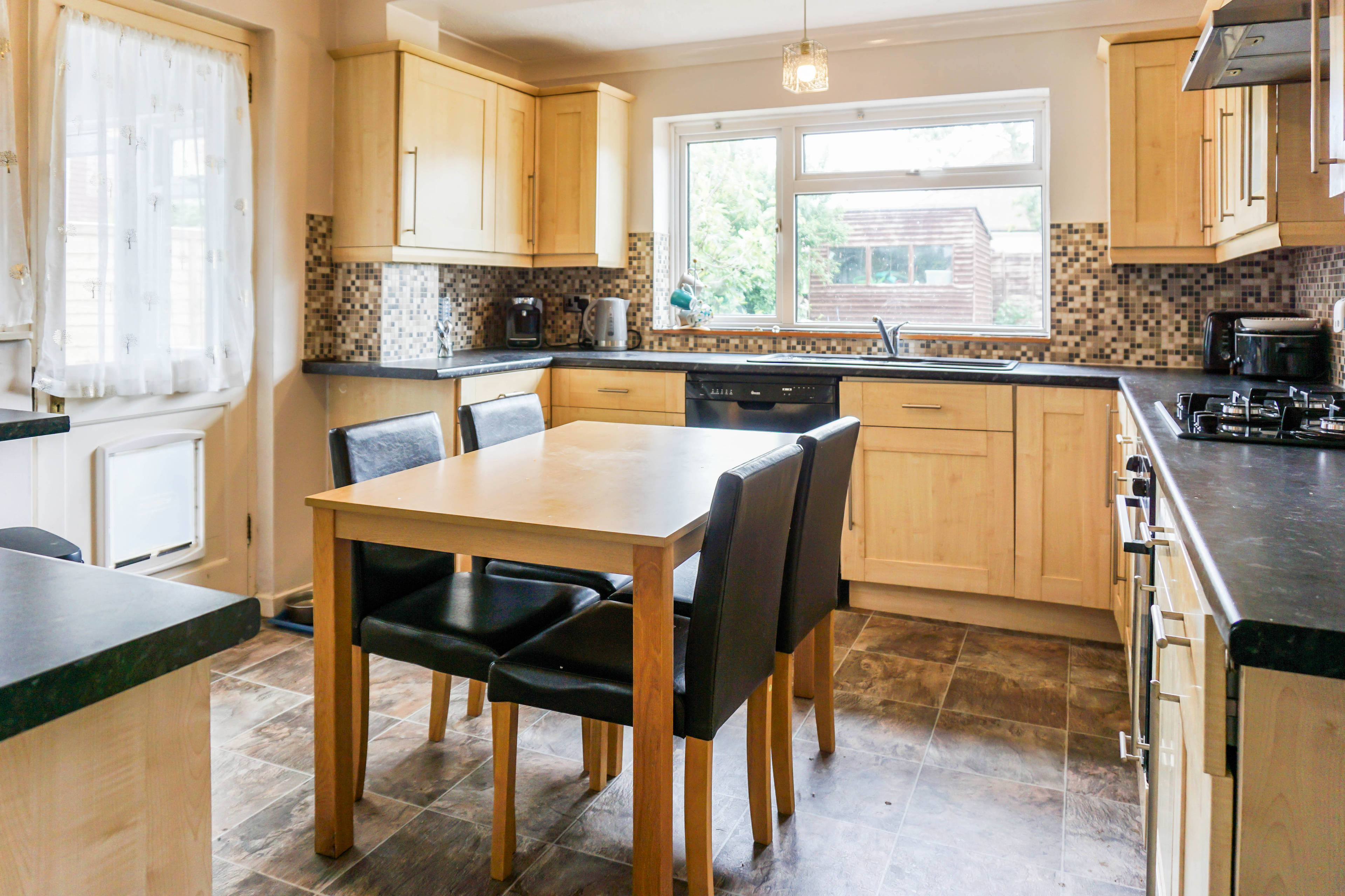 Kitchen/Breakfast