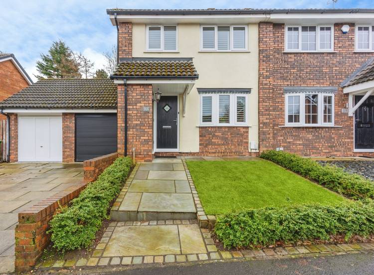 3 bedroom semi-detached house