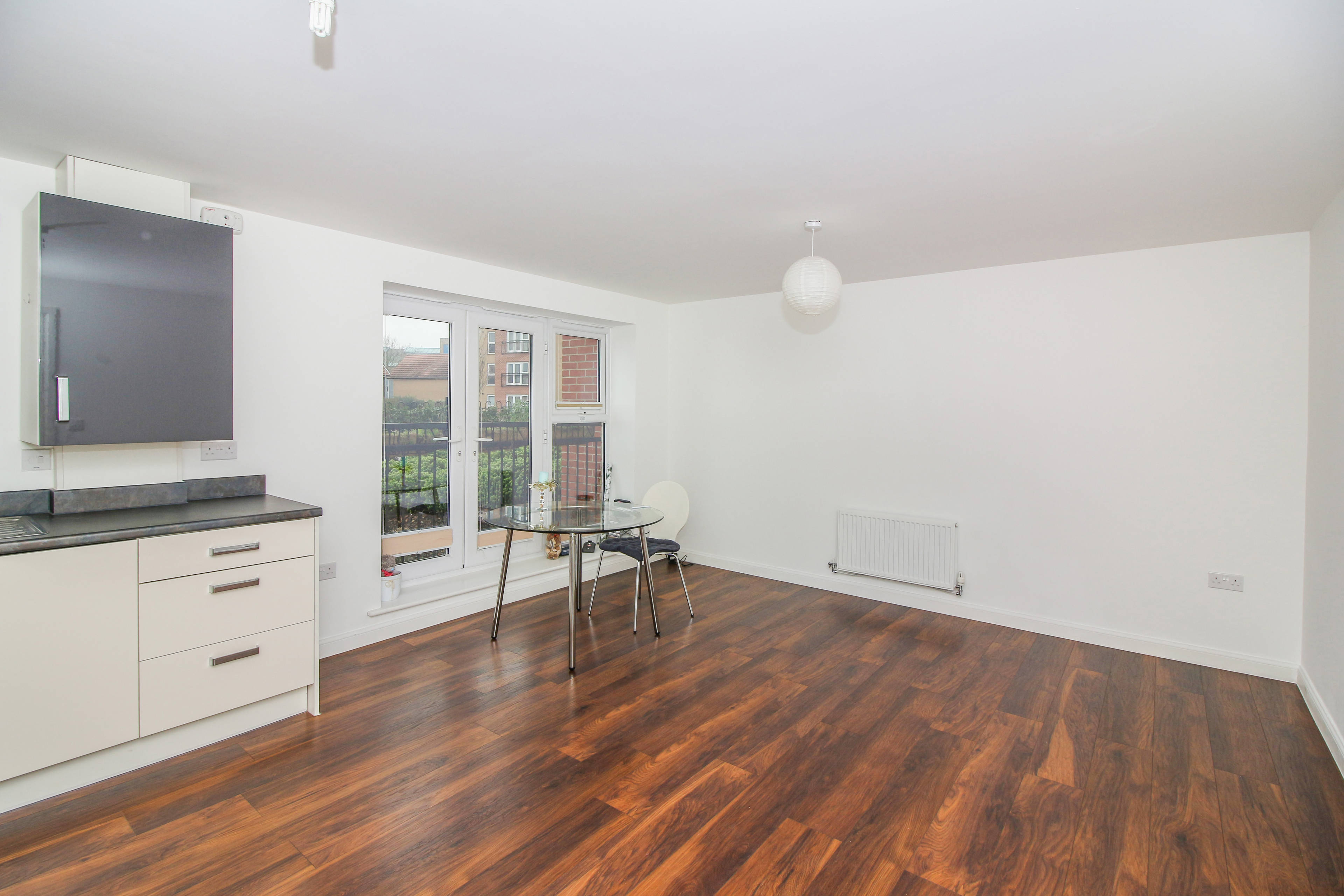 Lounge / Kitchen