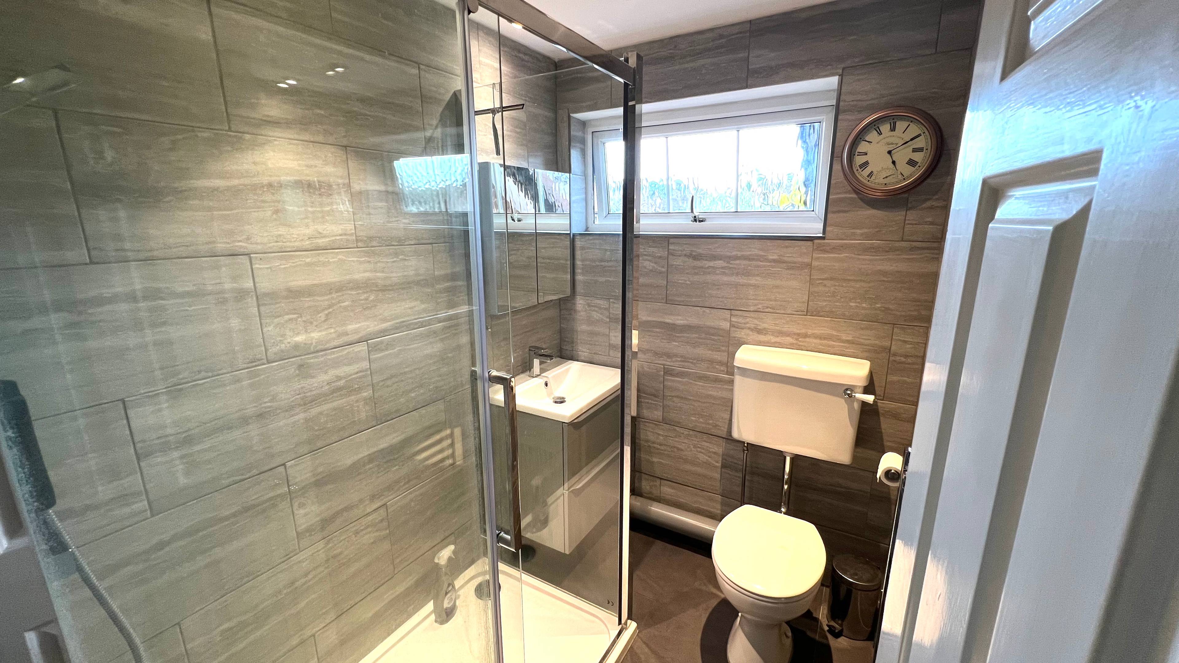 En-suite One