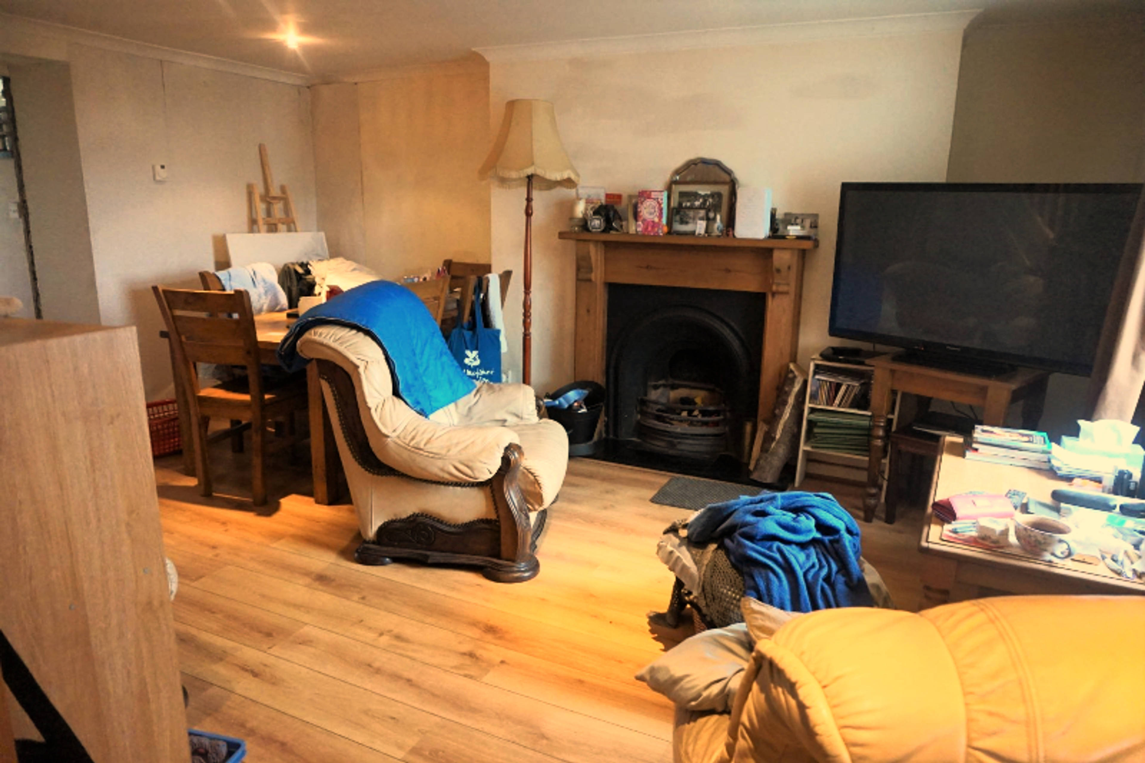 Lounge/Dining Room