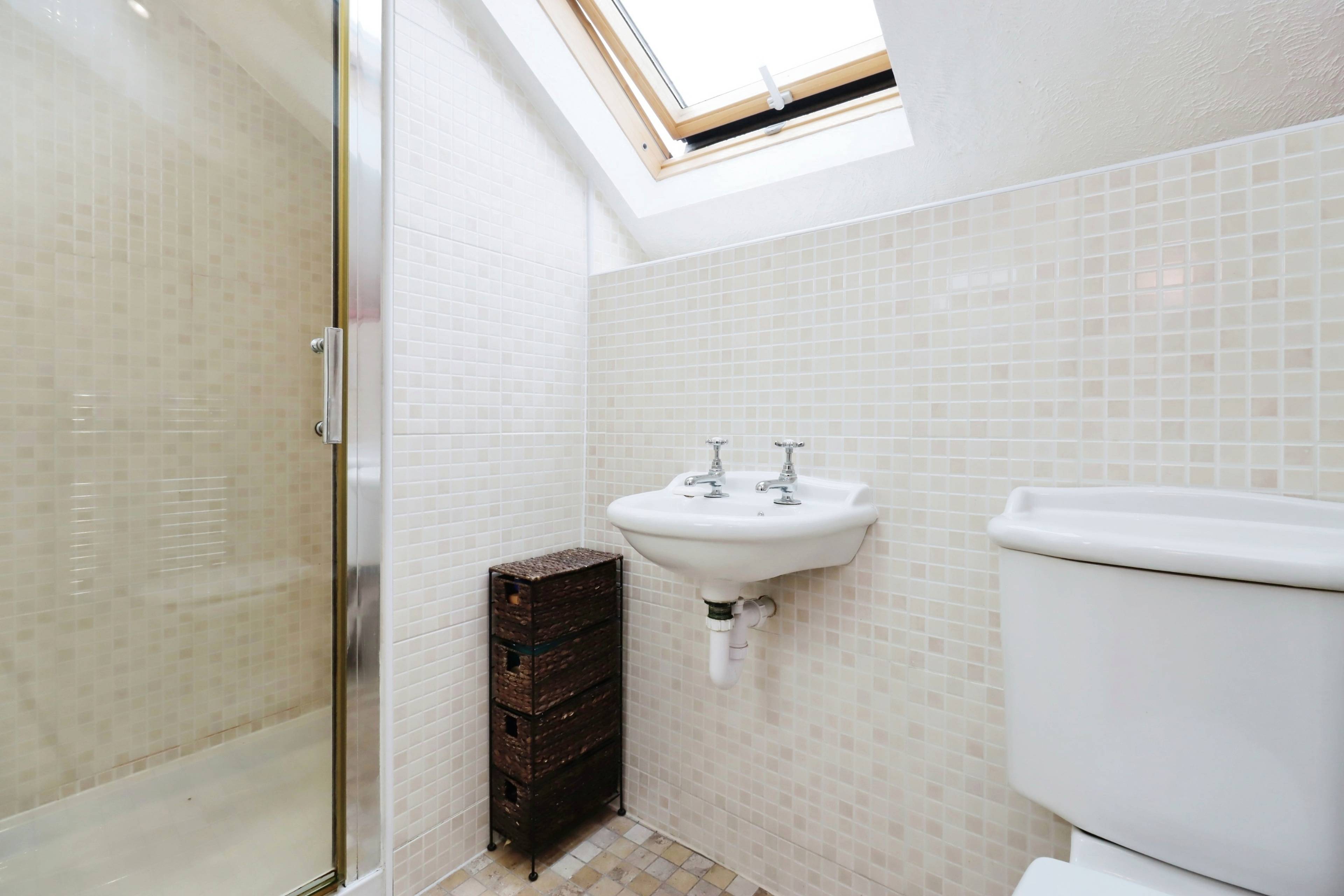 Annex En-Suite