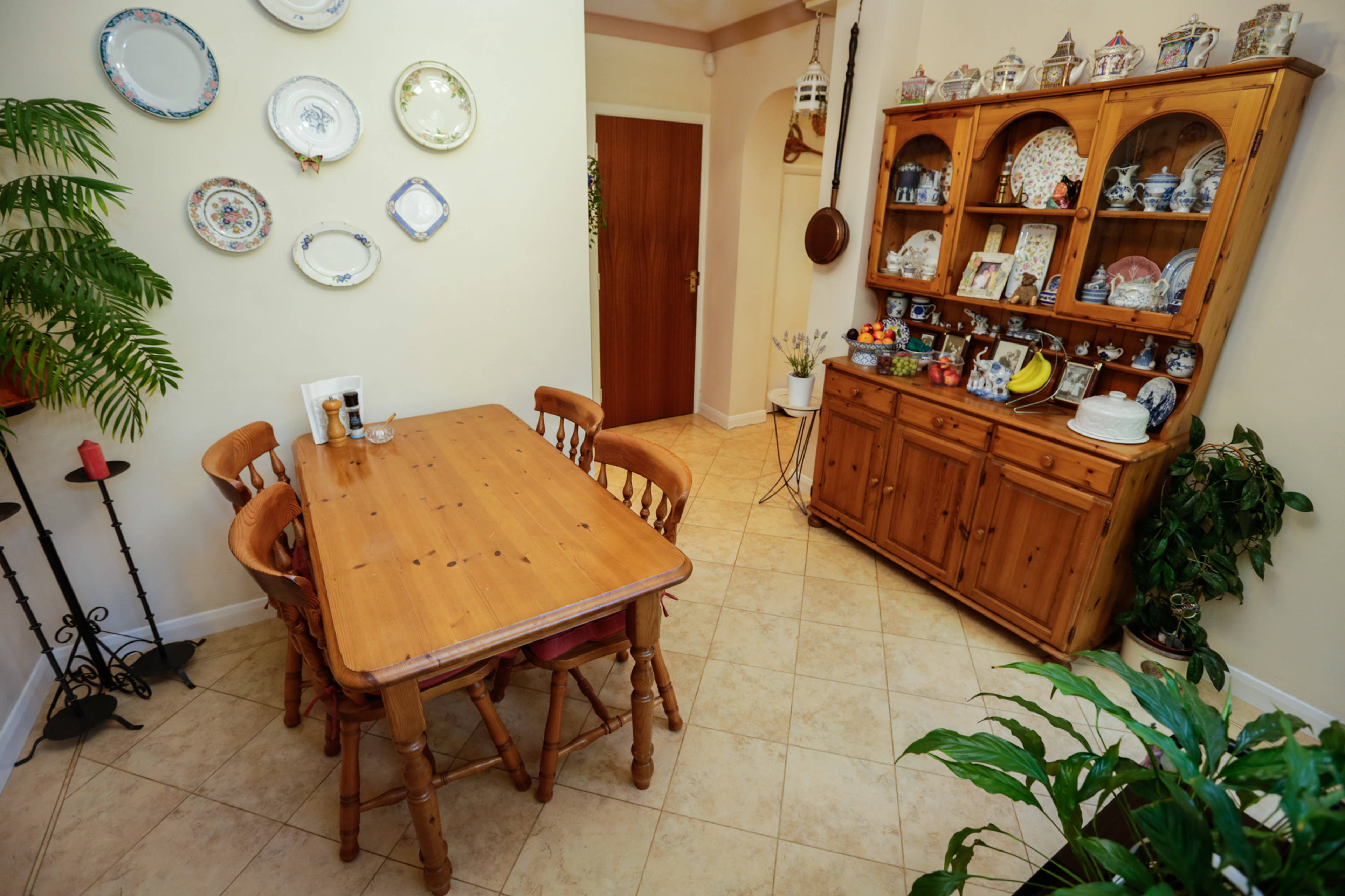 Breakfast Room