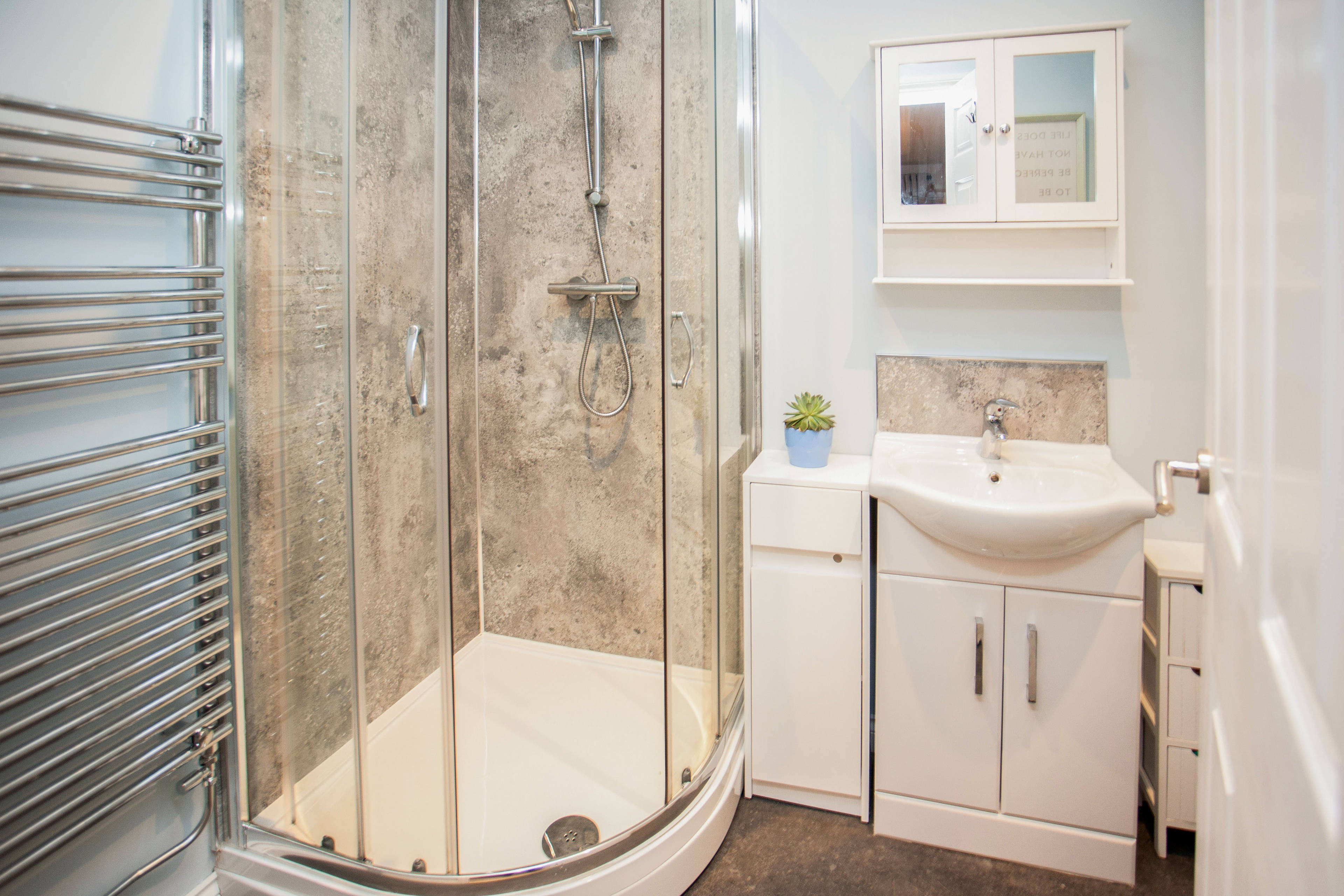 Master En-suite