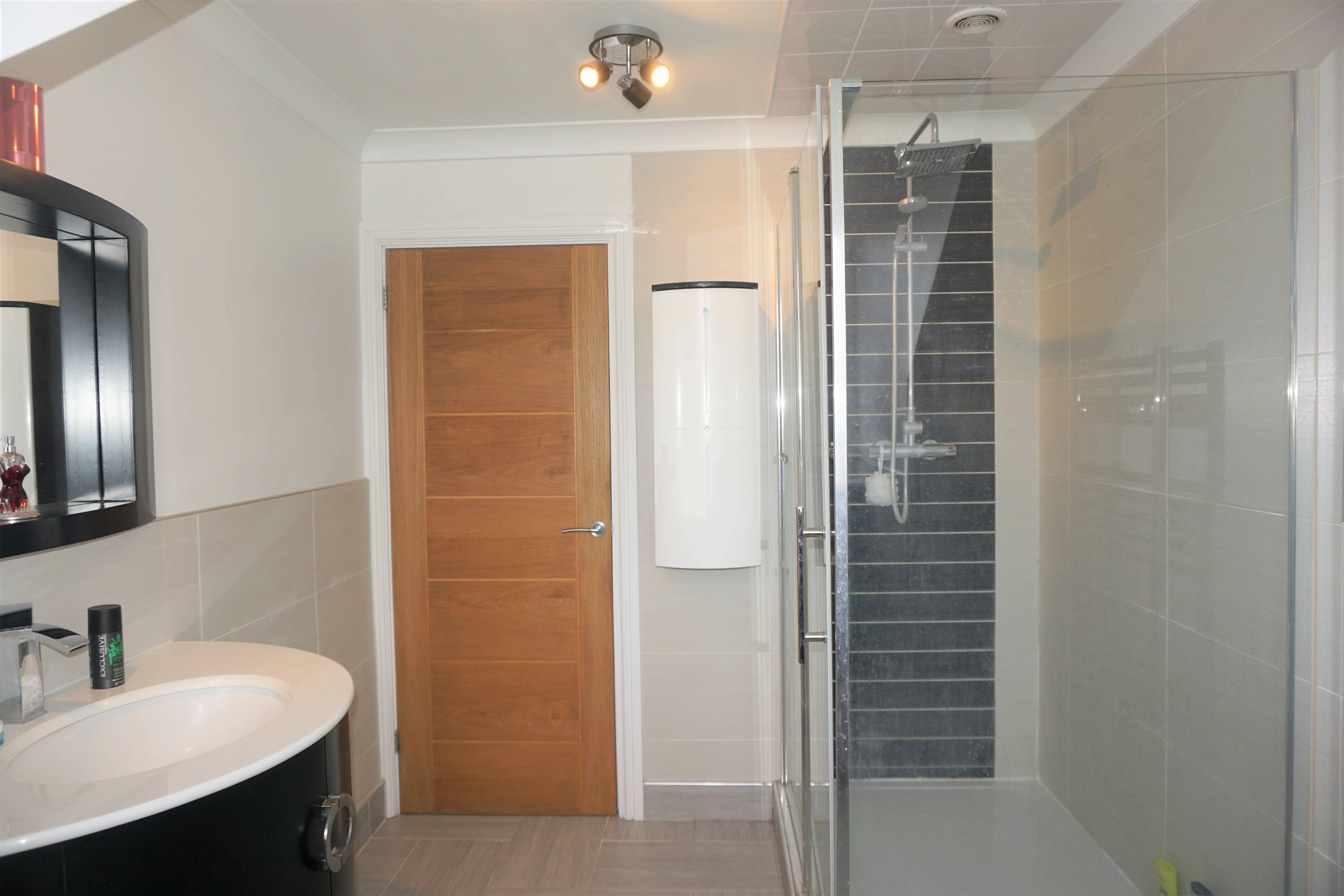 Master En-suite