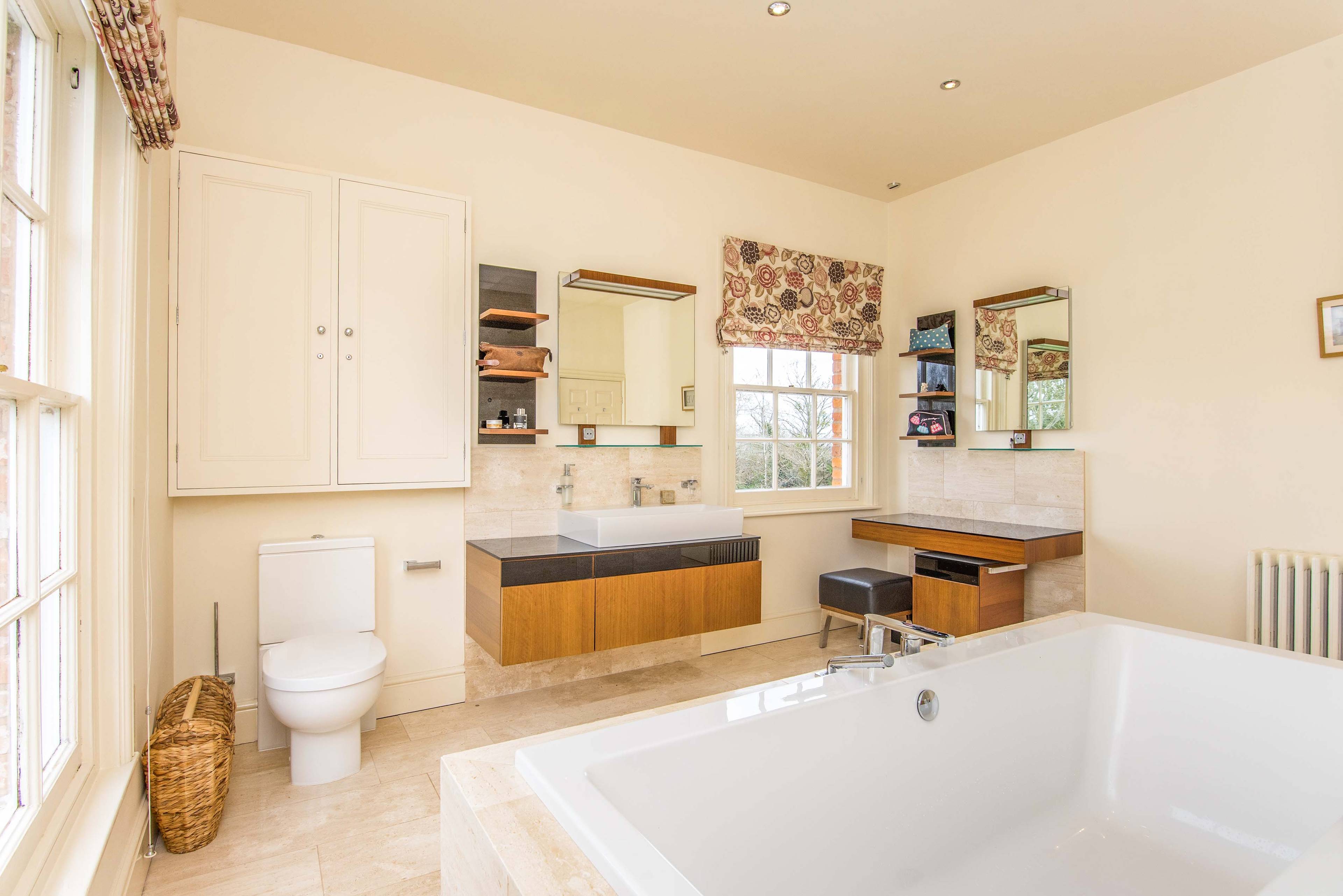 Master En-suite