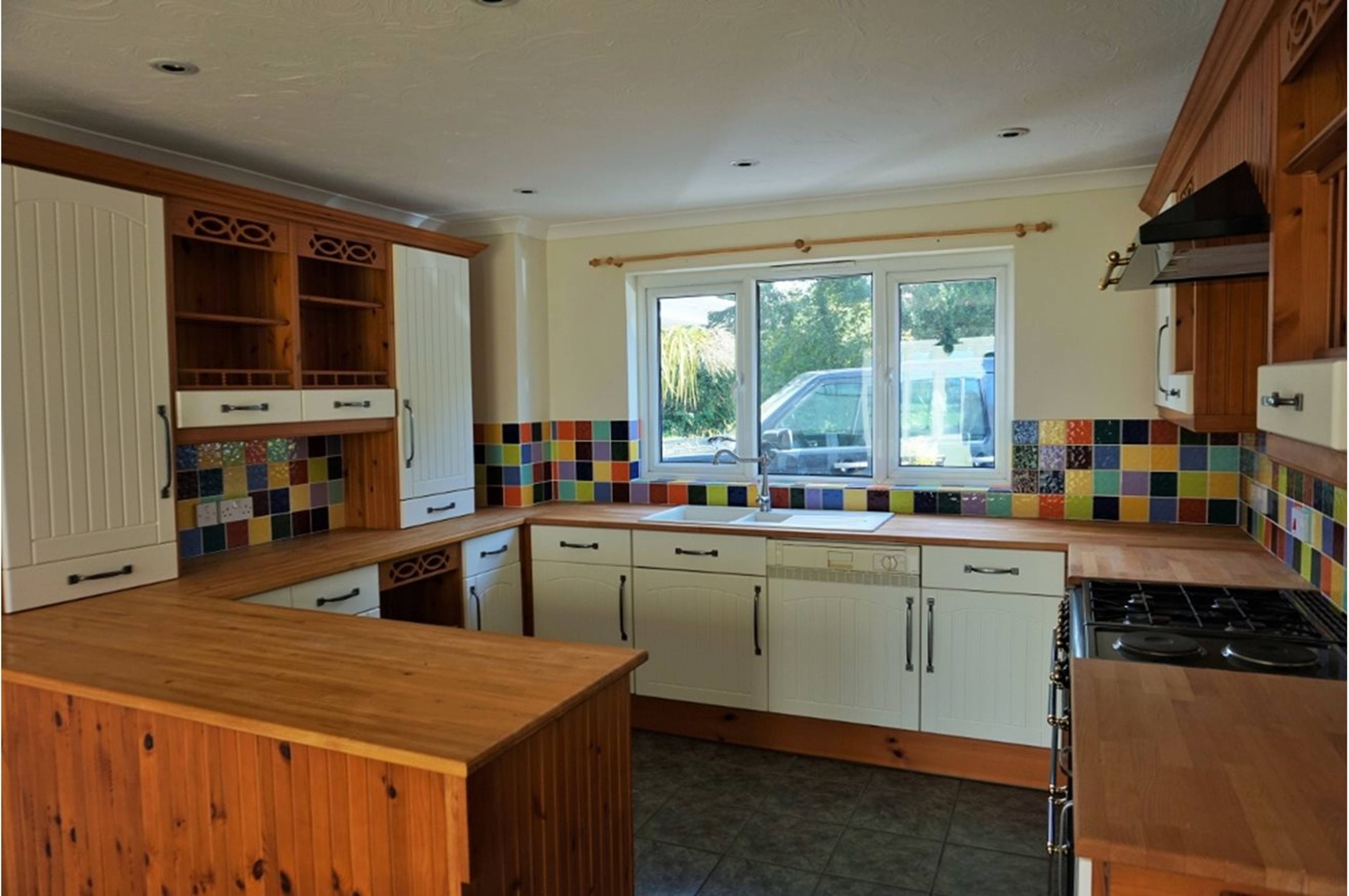 Kitchen / Breakfast