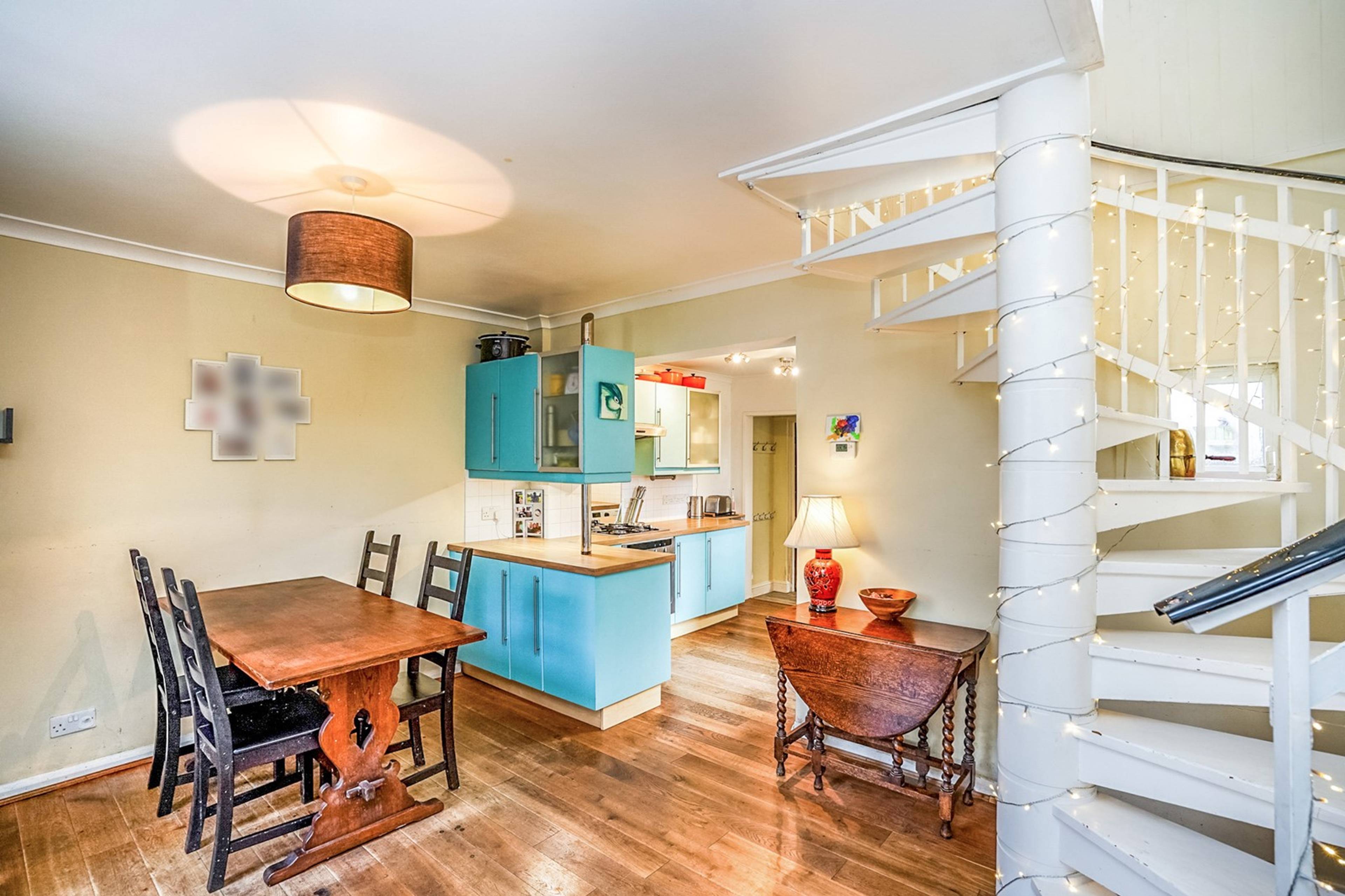 Kitchen/Dining Room