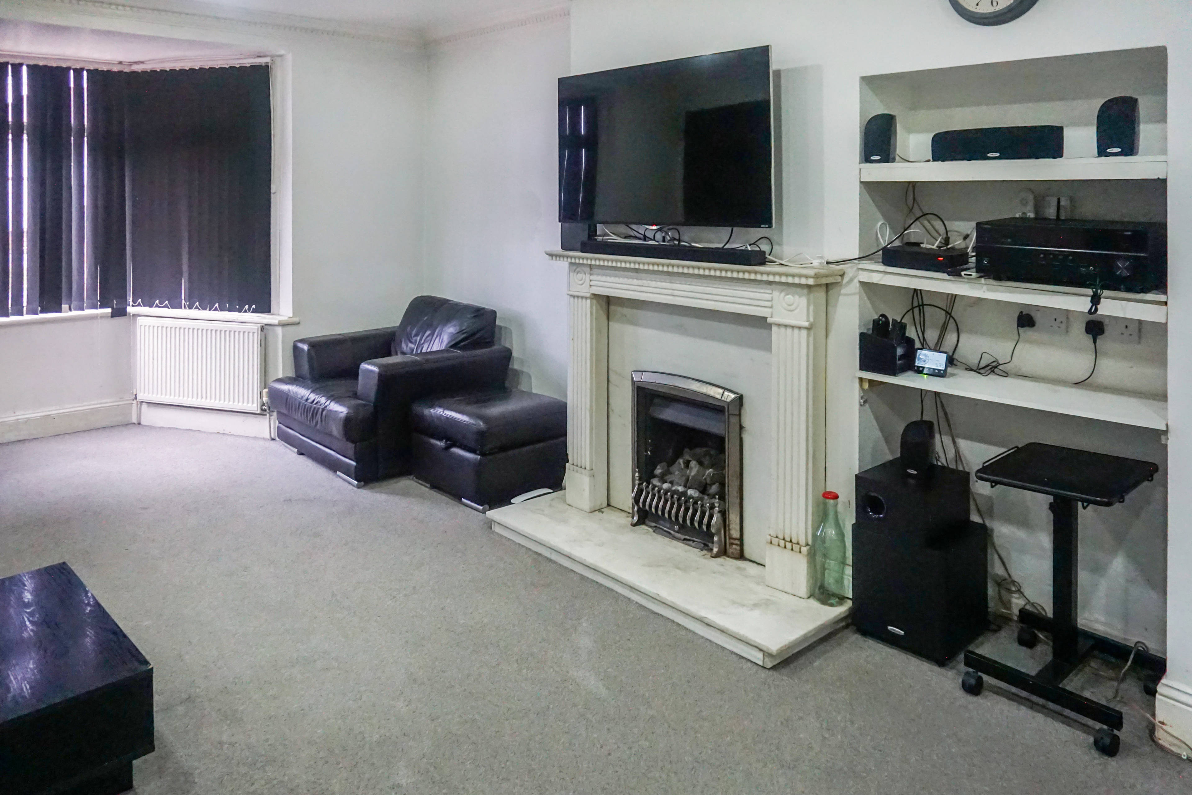 Lounge/Dining Room