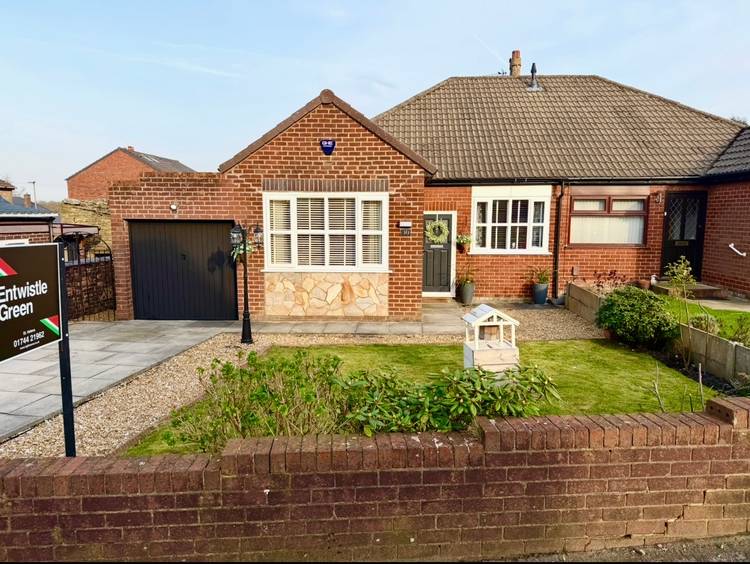 3 bedroom semi-detached bungalow