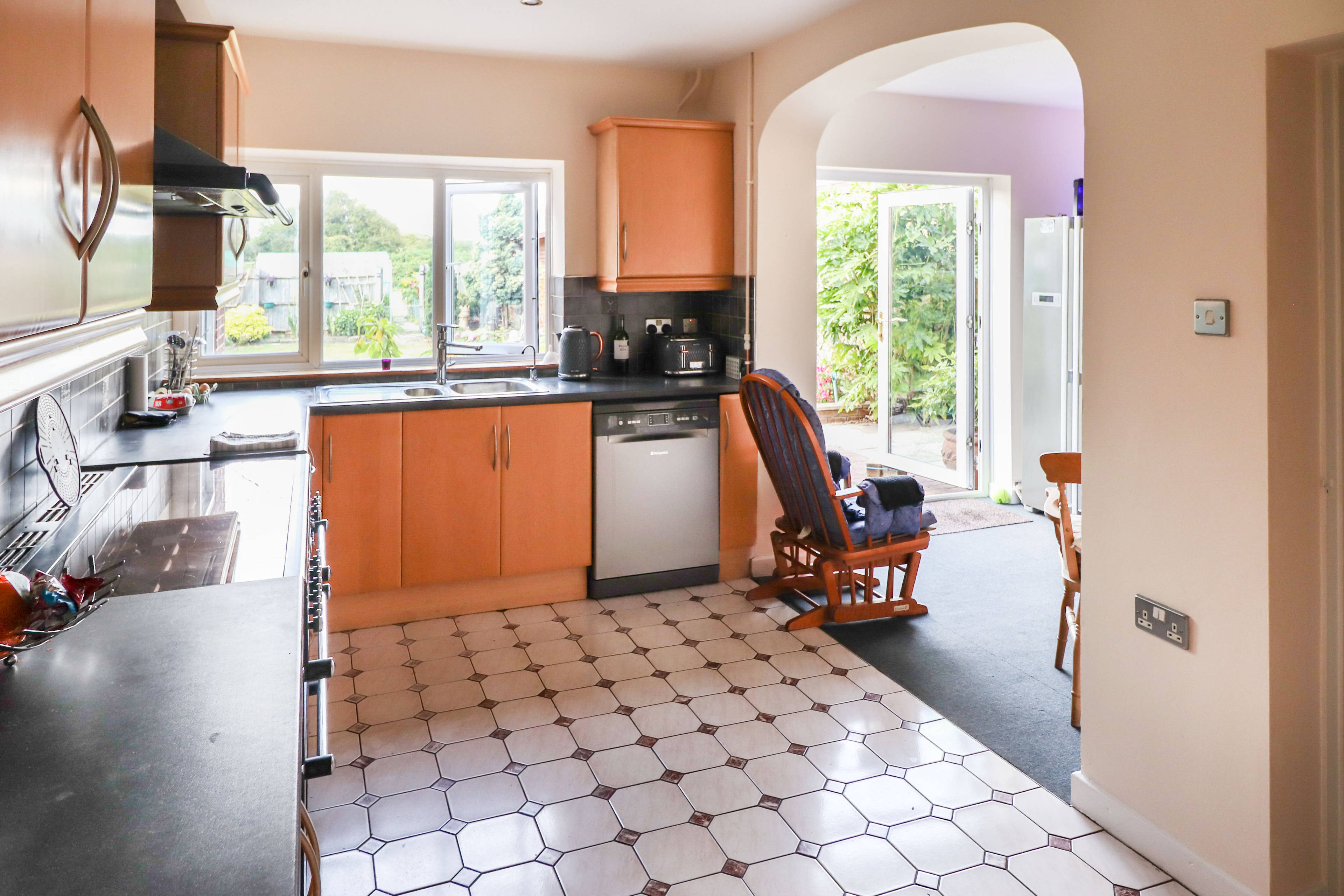Kitchen/Breakfast