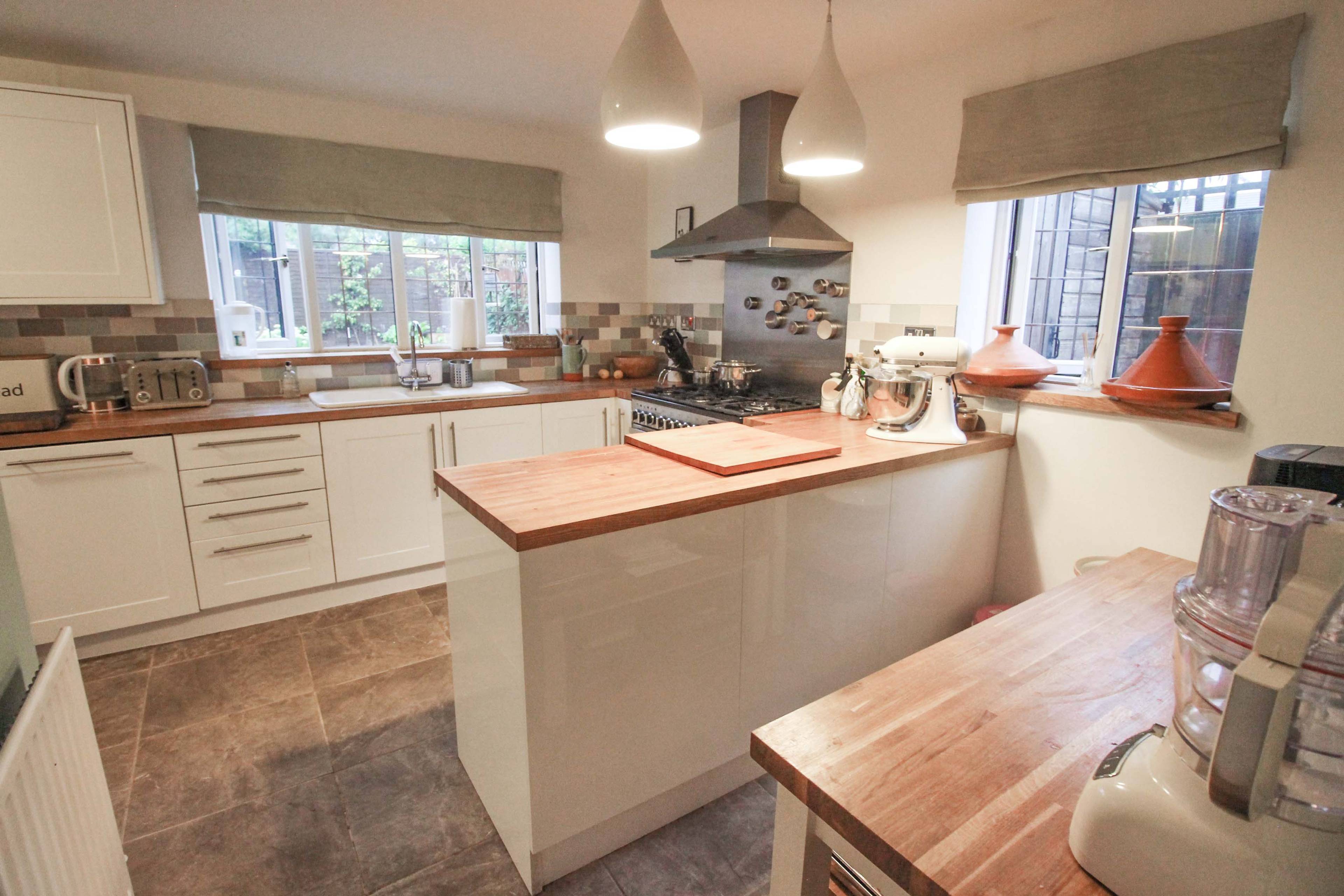 Kitchen/Breakfast