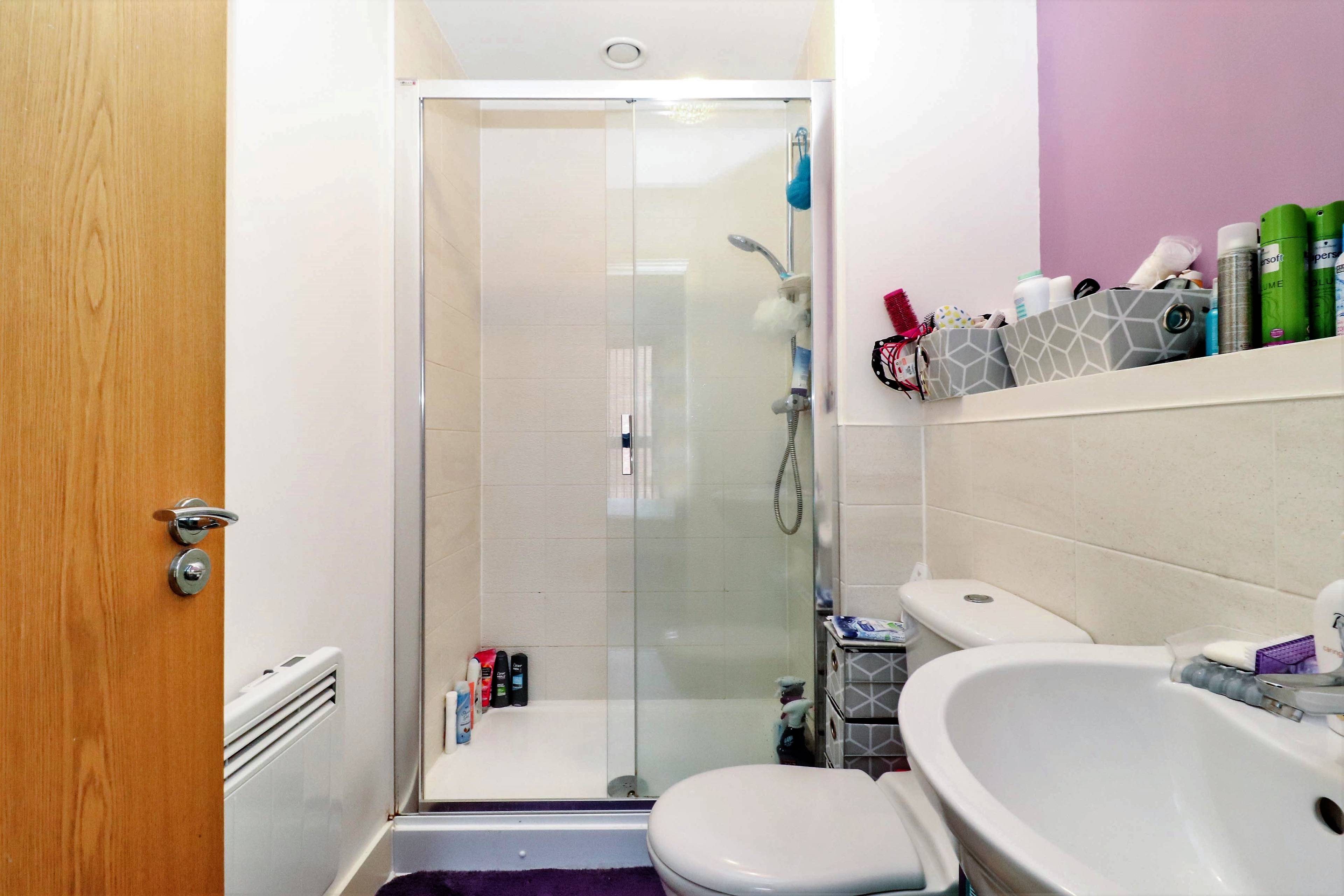 Master En-suite