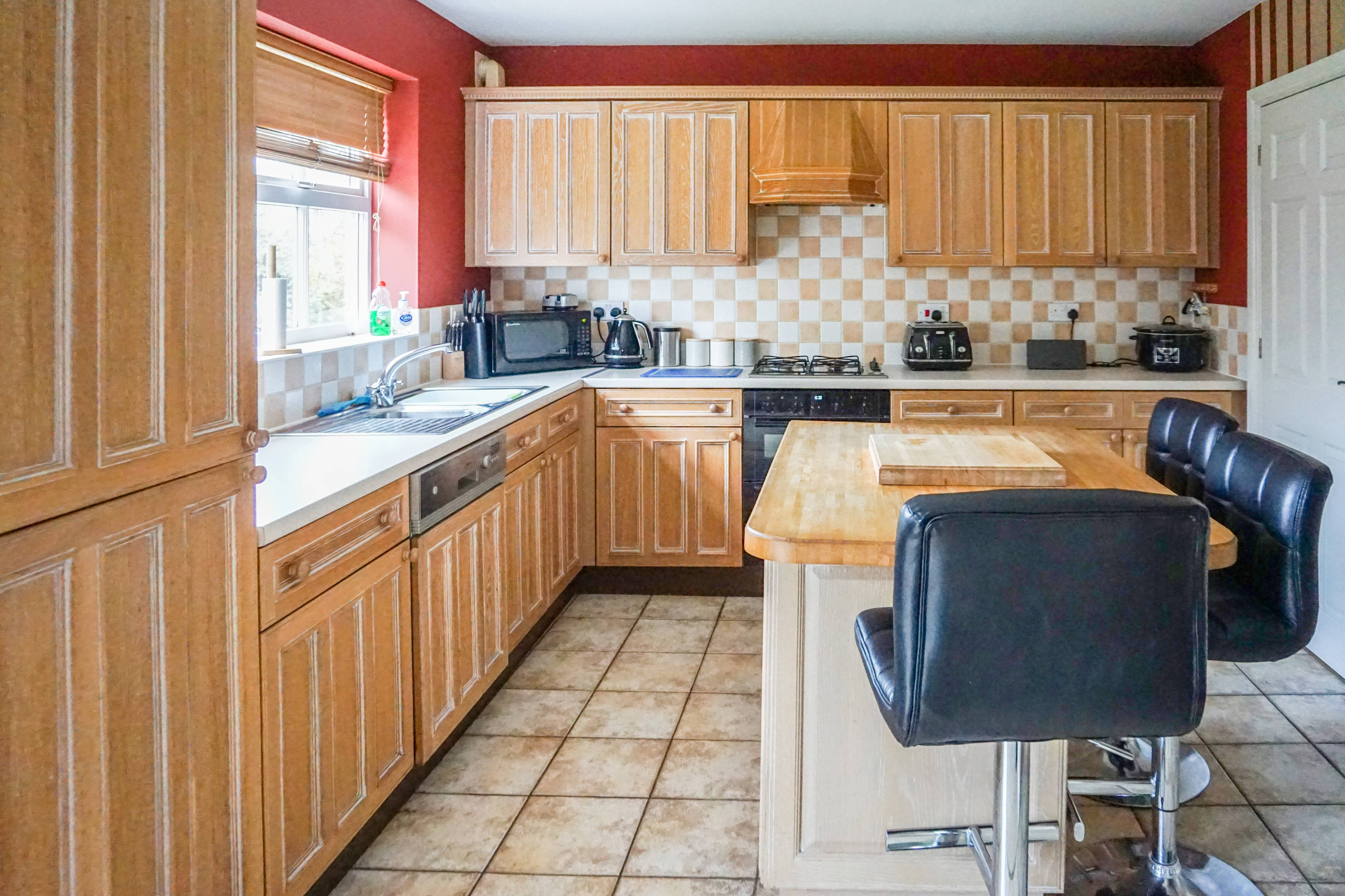 Kitchen/Breakfast