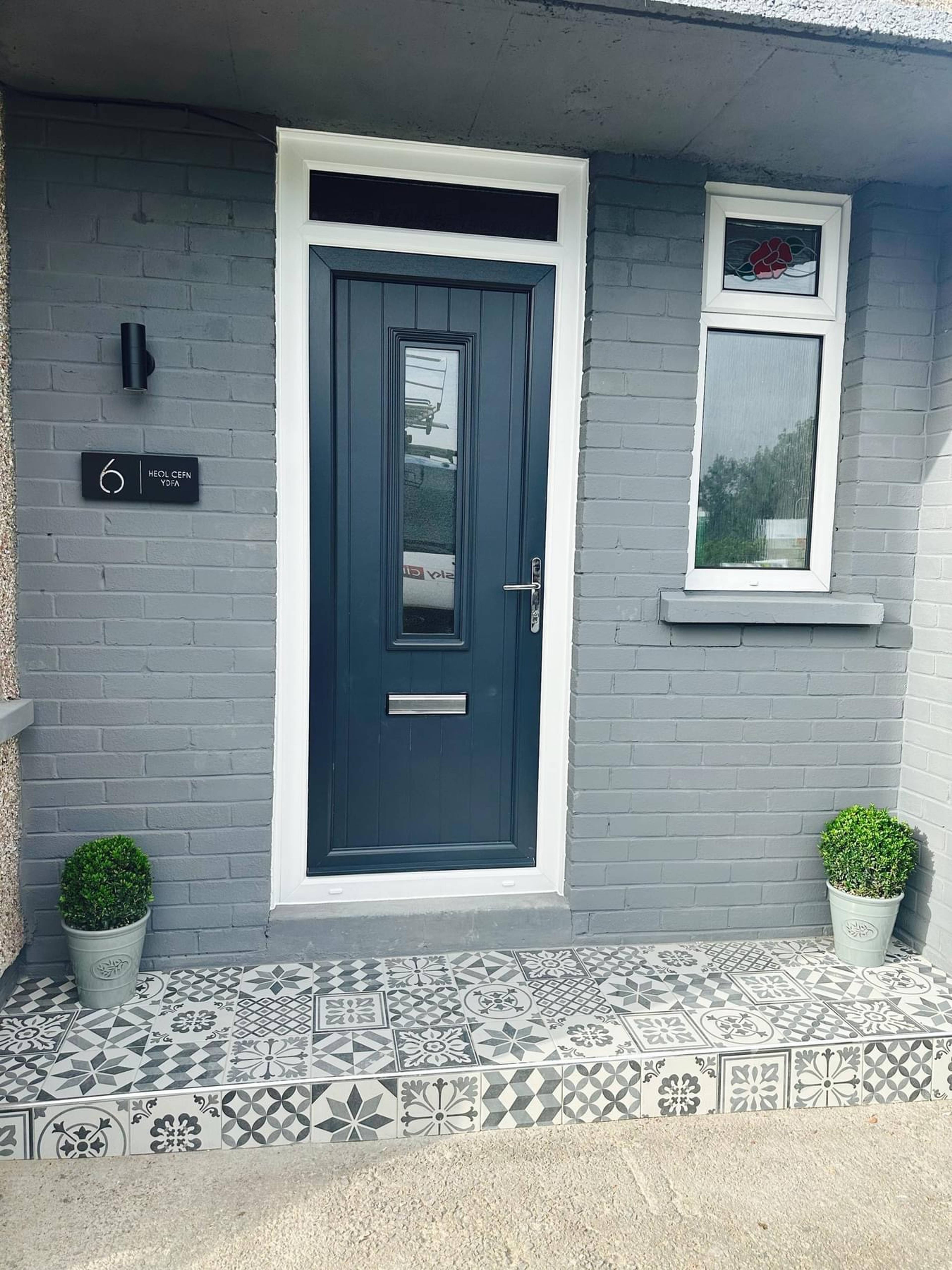 Entrance Porch
