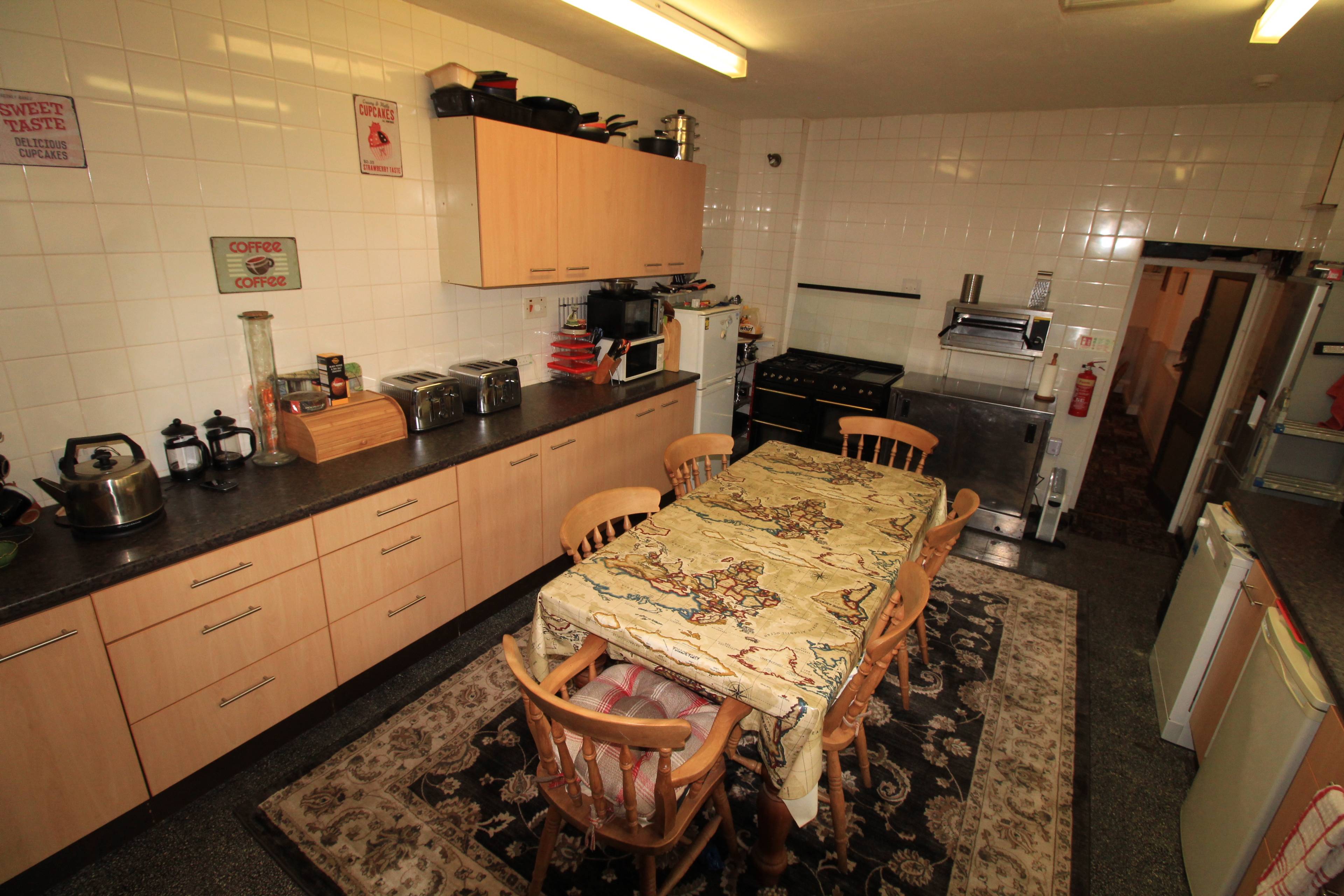 Kitchen / Breakfast