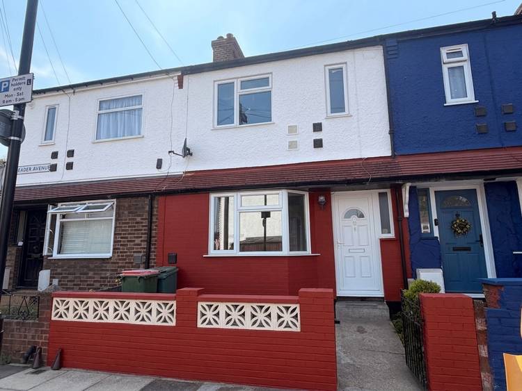 4 bedroom terraced house