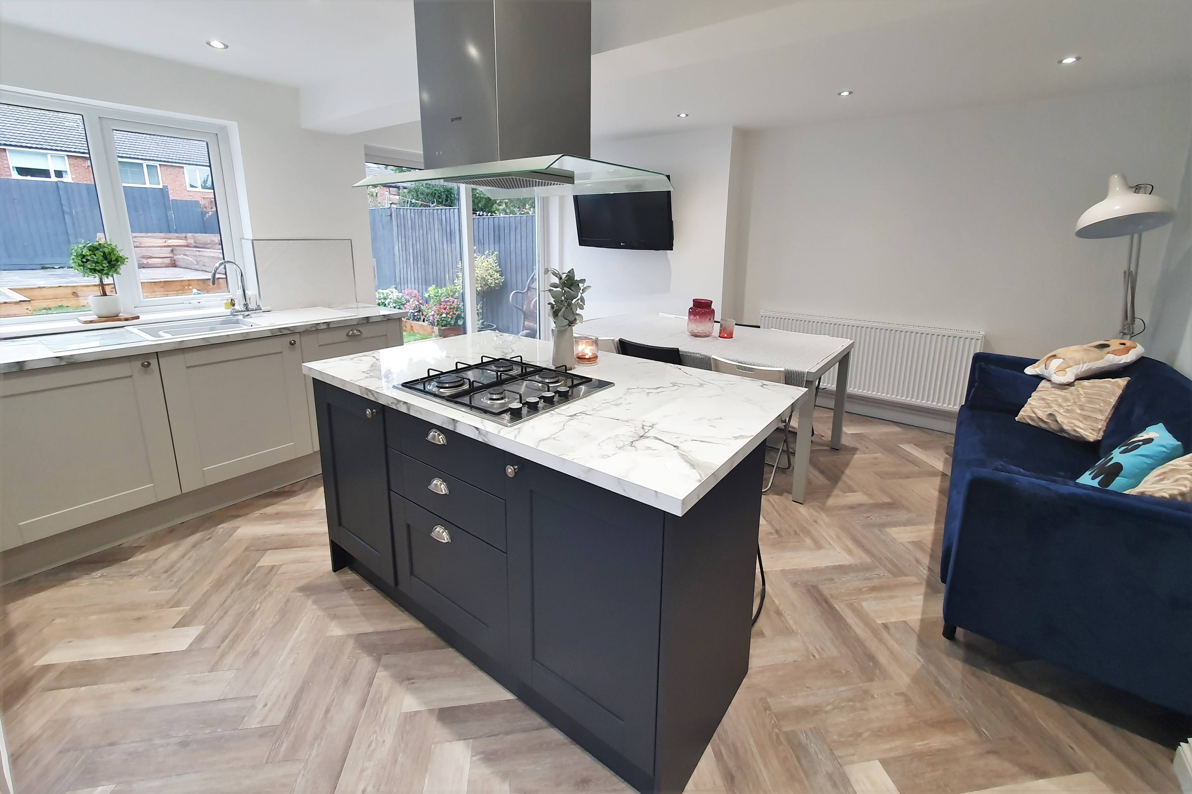 Kitchen/Family Room