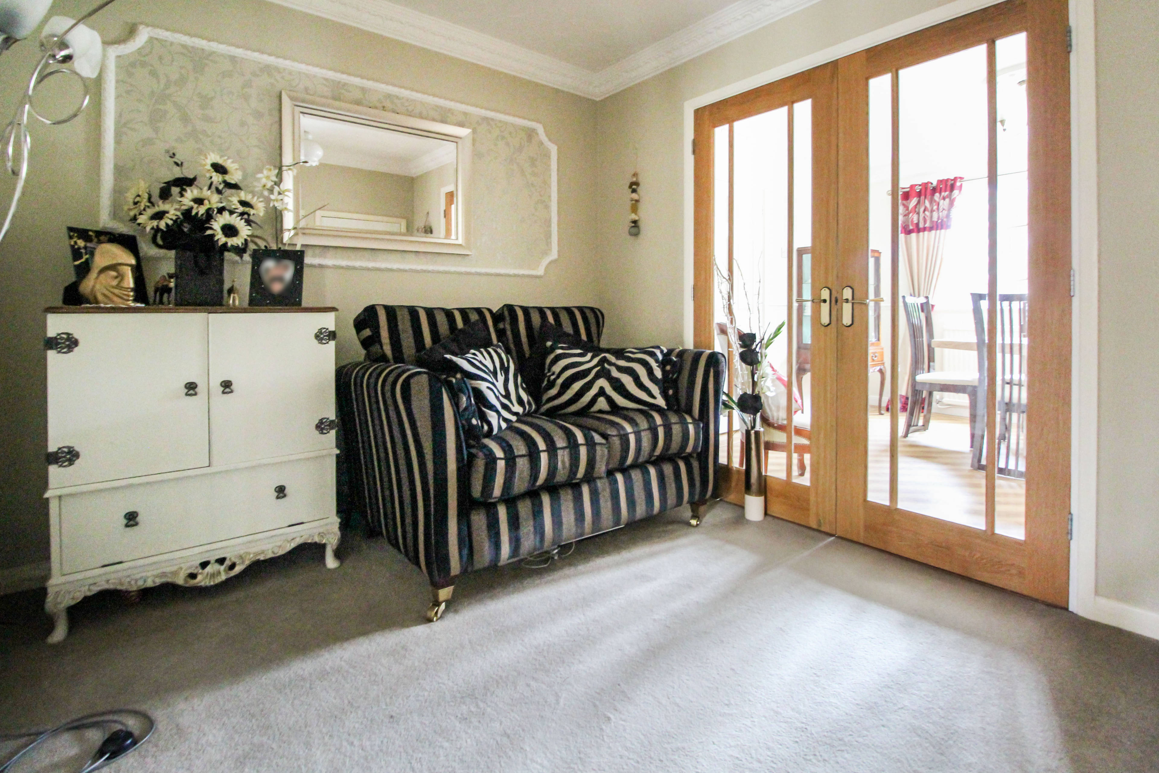 Snug / Sitting Room