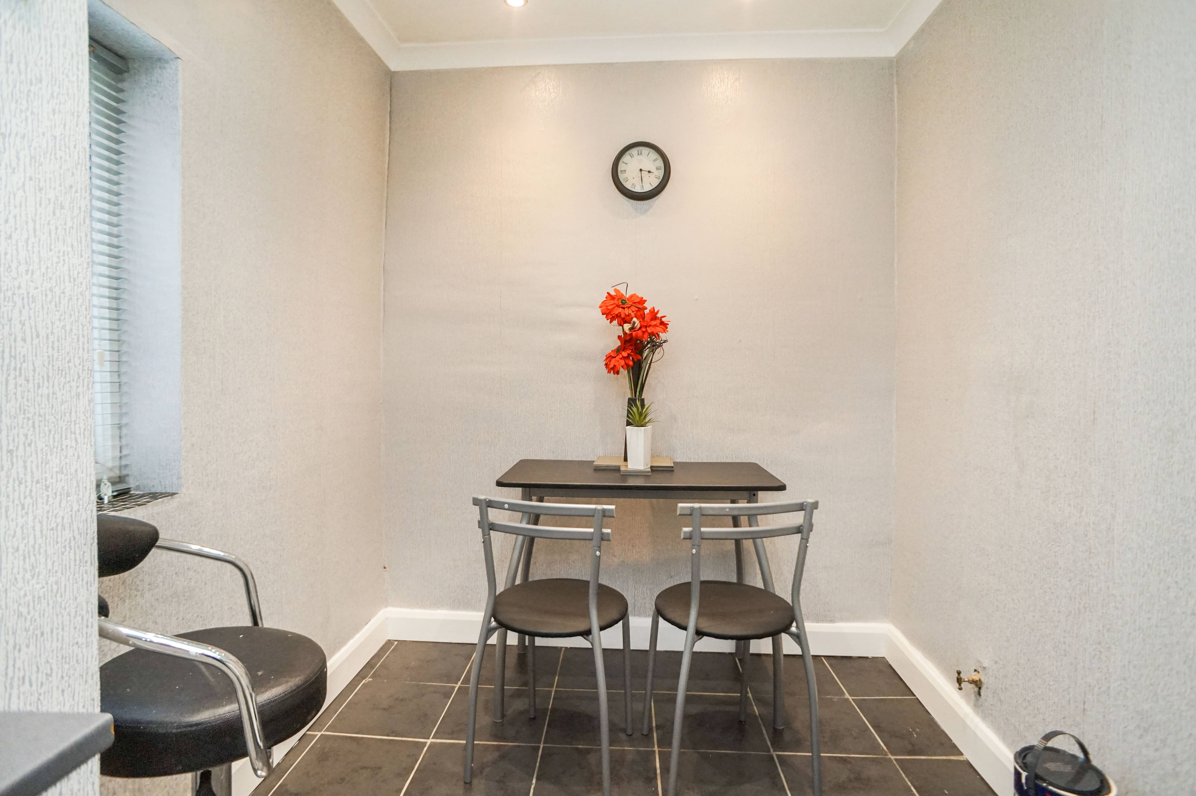 Breakfast Room