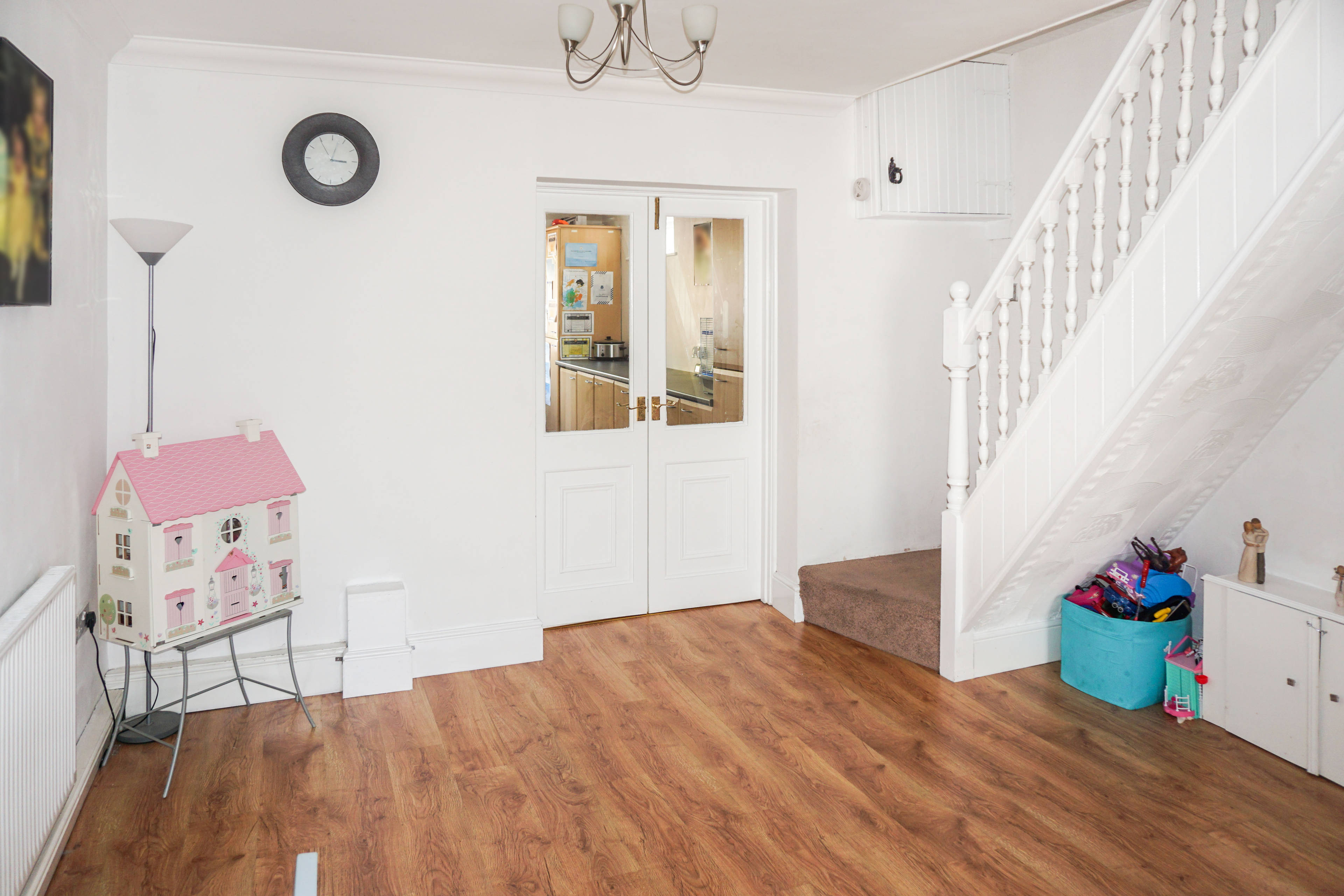 Lounge/Dining Room