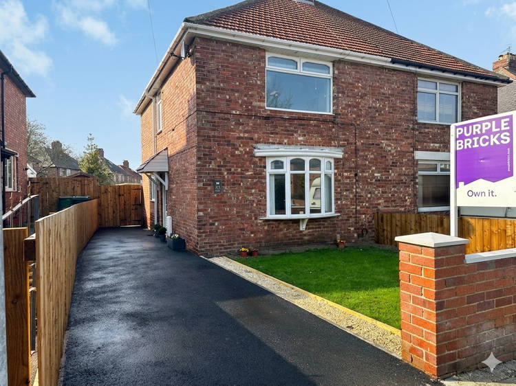 3 bedroom semi-detached house