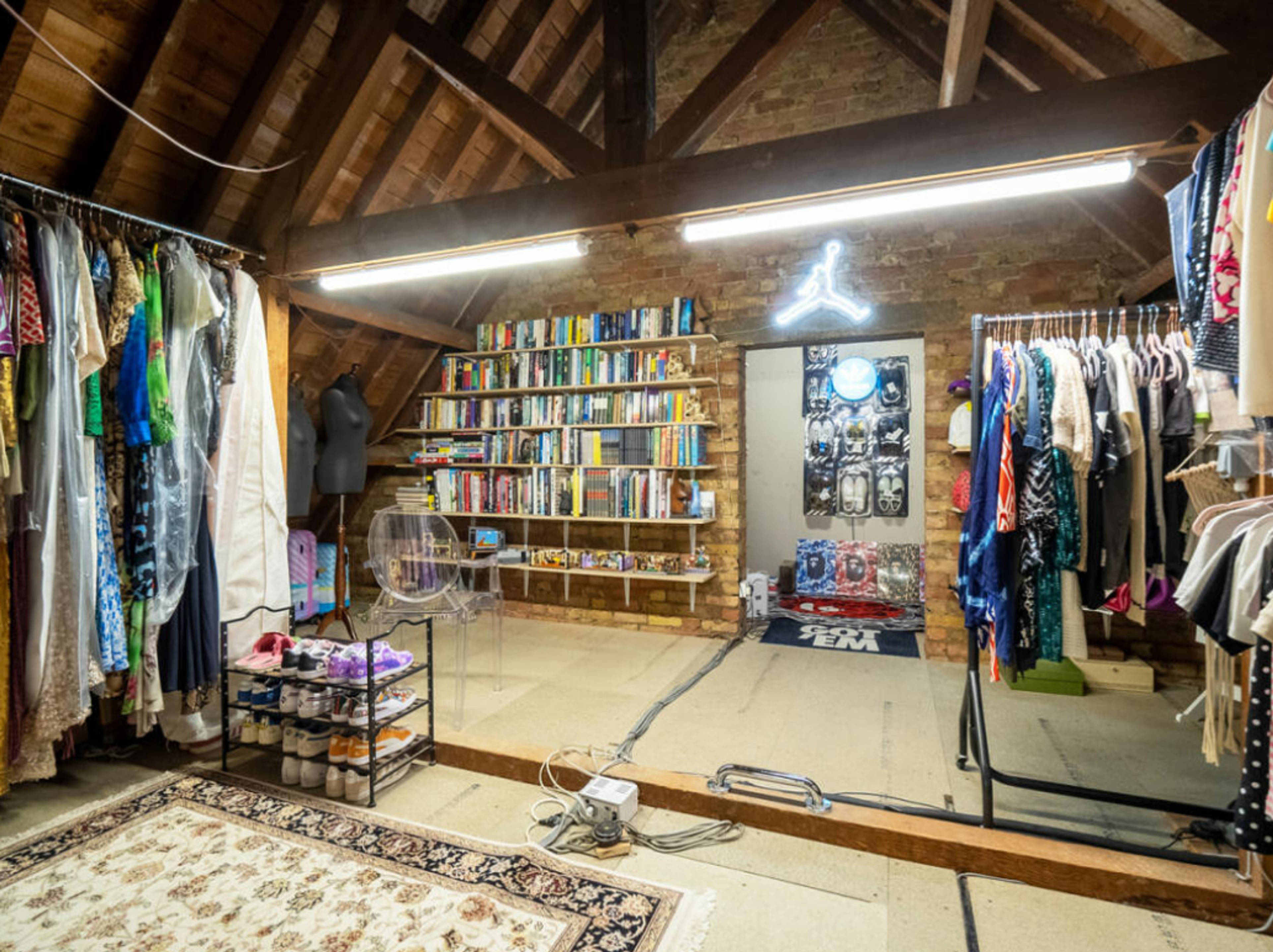 Walk-in Wardrobe