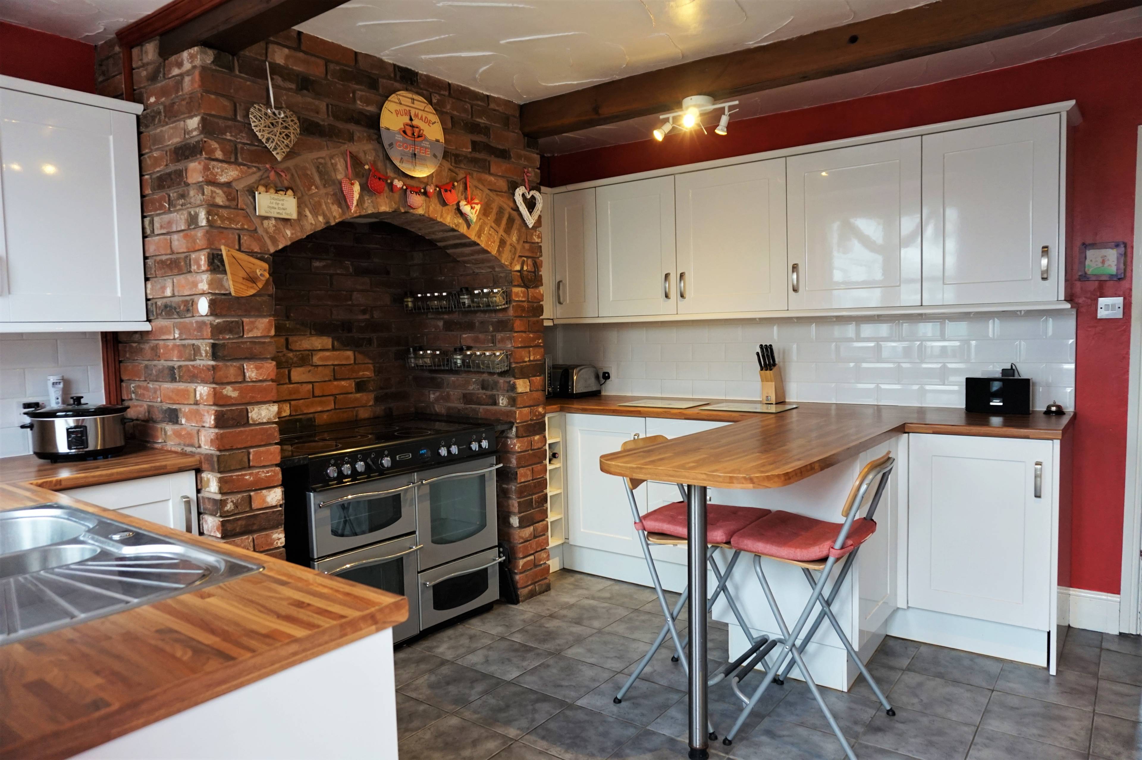 Kitchen / Breakfast