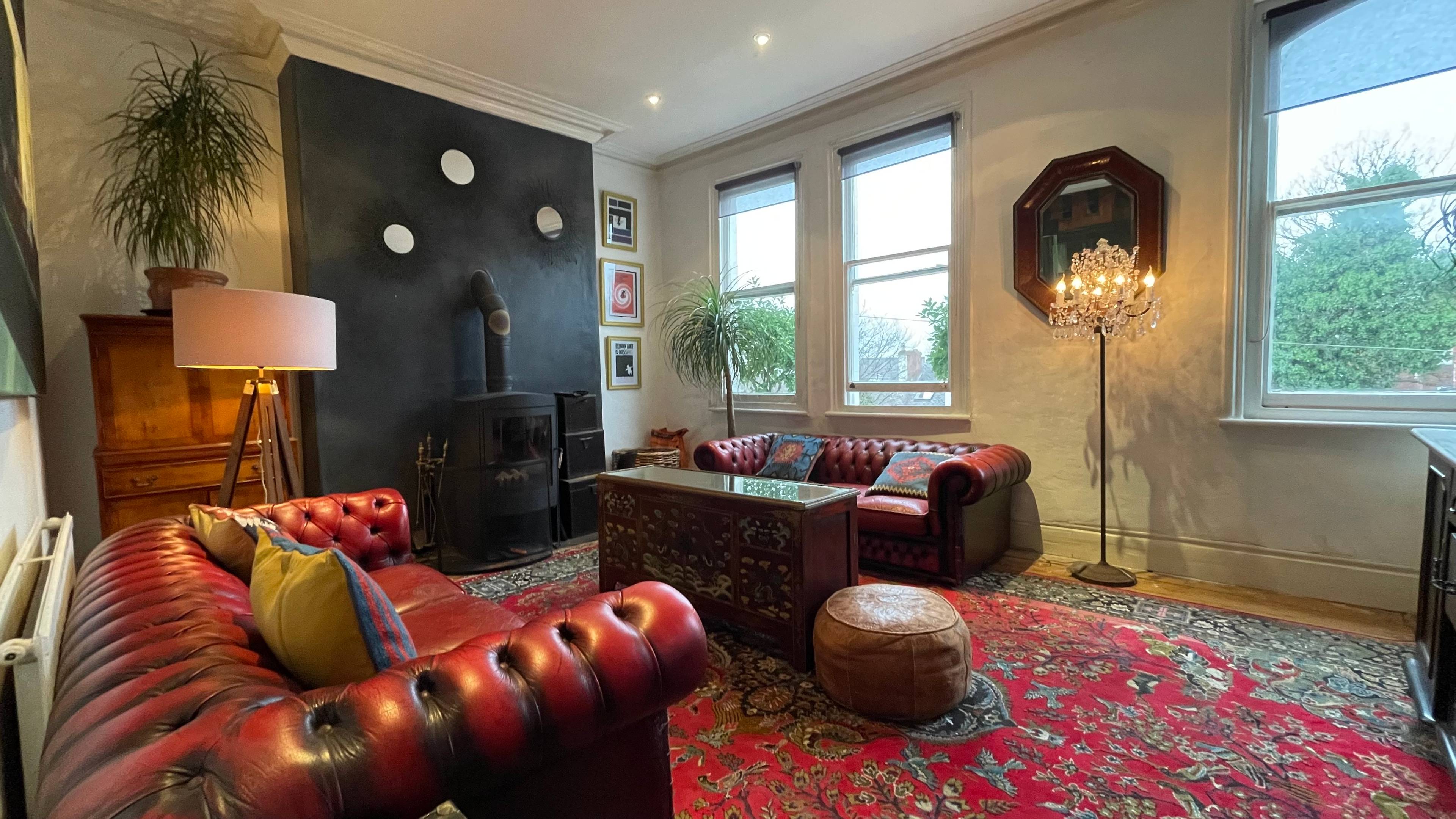 Bedroom/Lounge