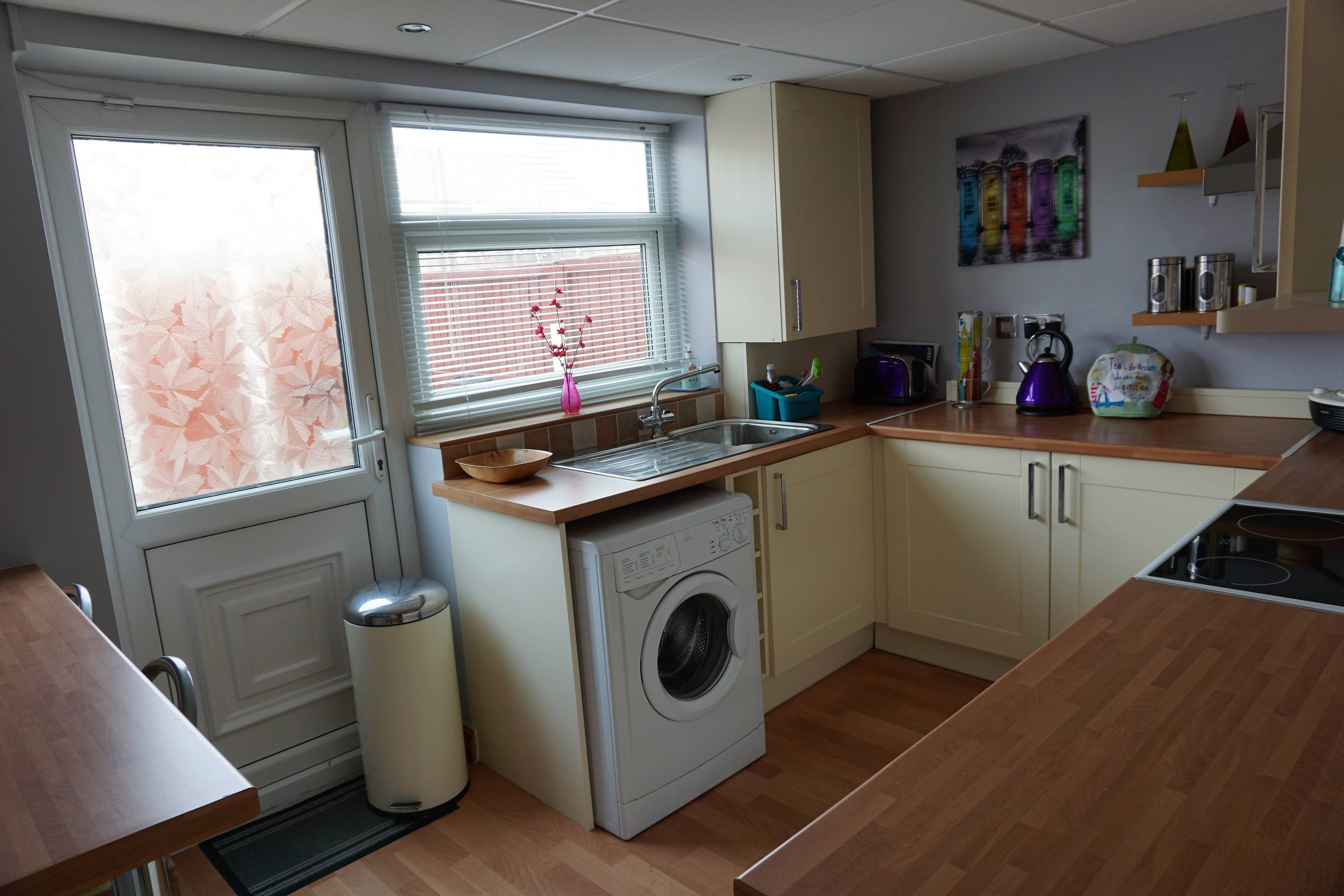 Kitchen/Breakfast